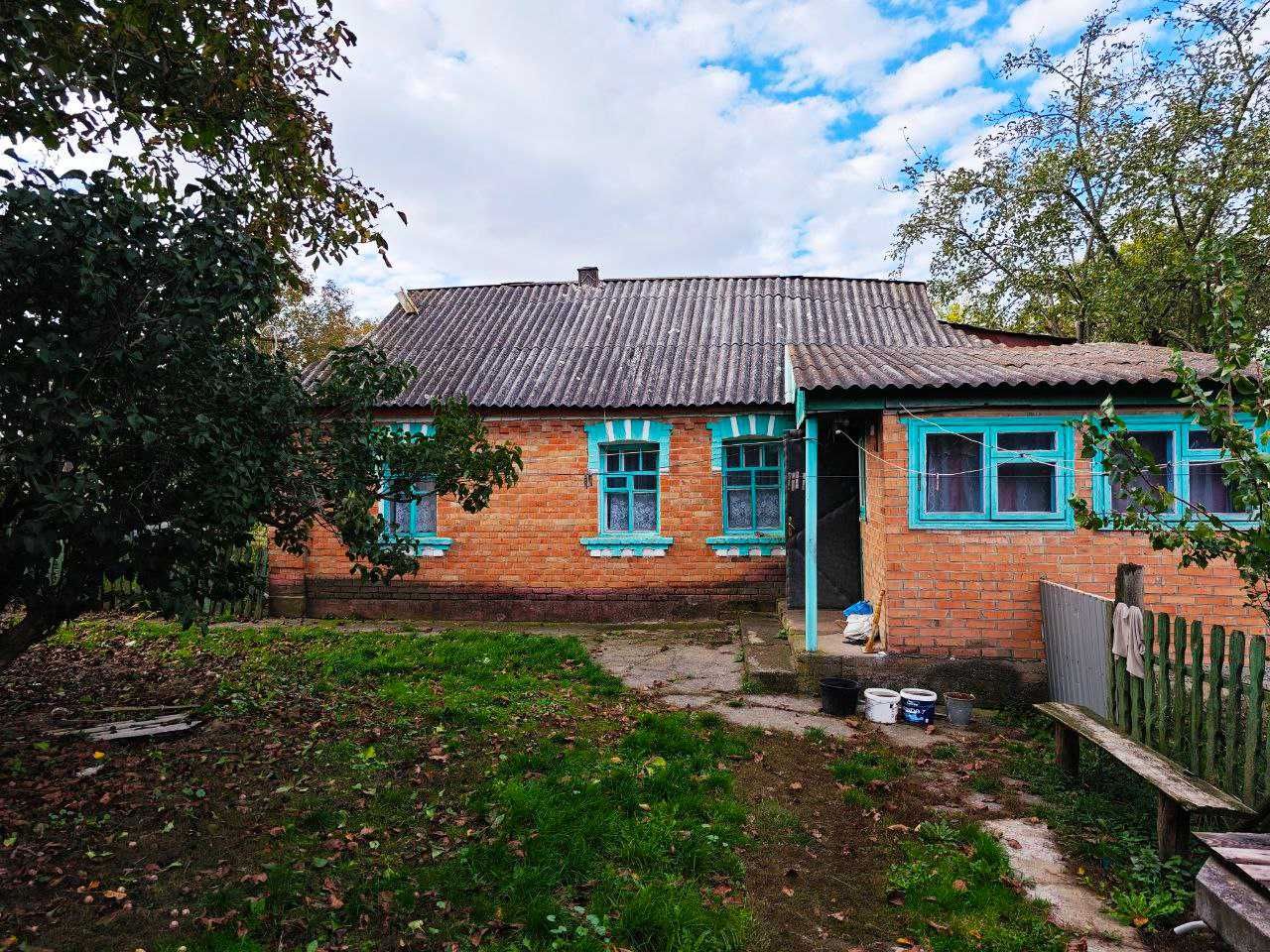 2 КІМ.  БУДИНОК ПЛОЩА – 45 м², ЦІНА – 37 000$, РАЙОН: Лука Мелешківська