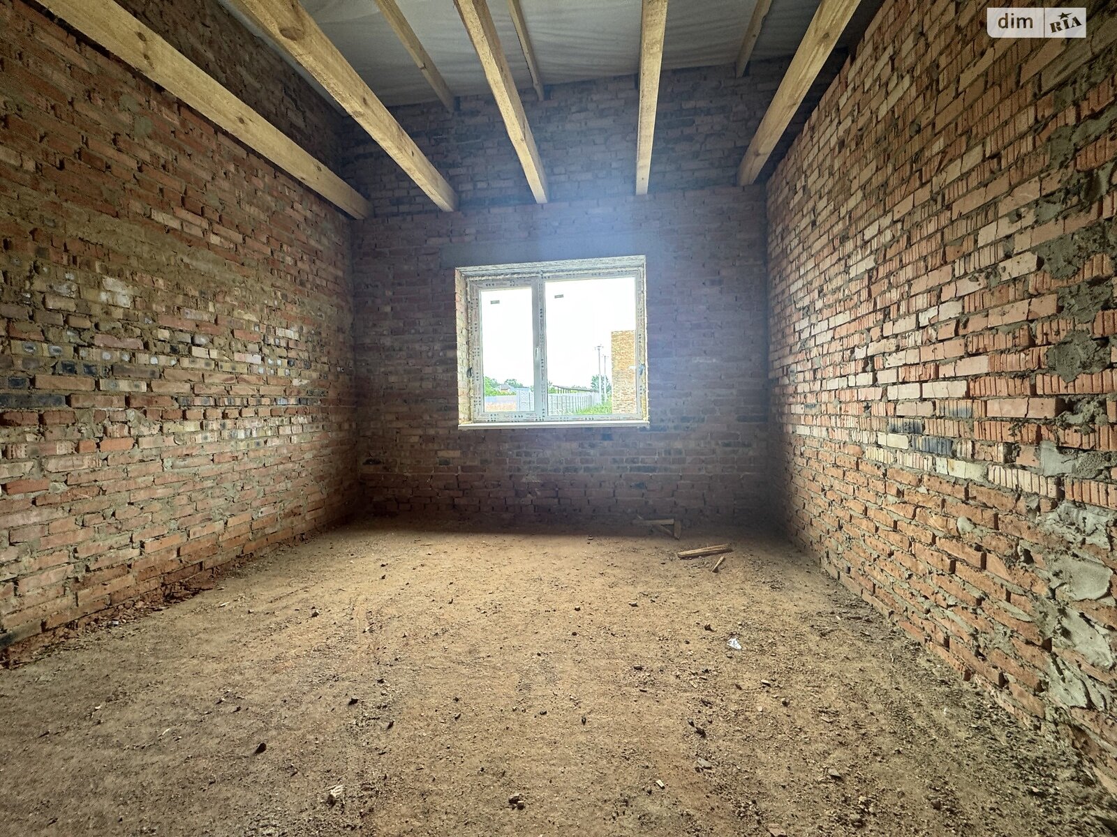 Обʼєкт нерухомості: 2 КІМ. ТАУНХАУС, ПЛОЩА - 80 м², ЦІНА - 36 999 $
, вул. Алеї — HUBTRUST, Вінниця