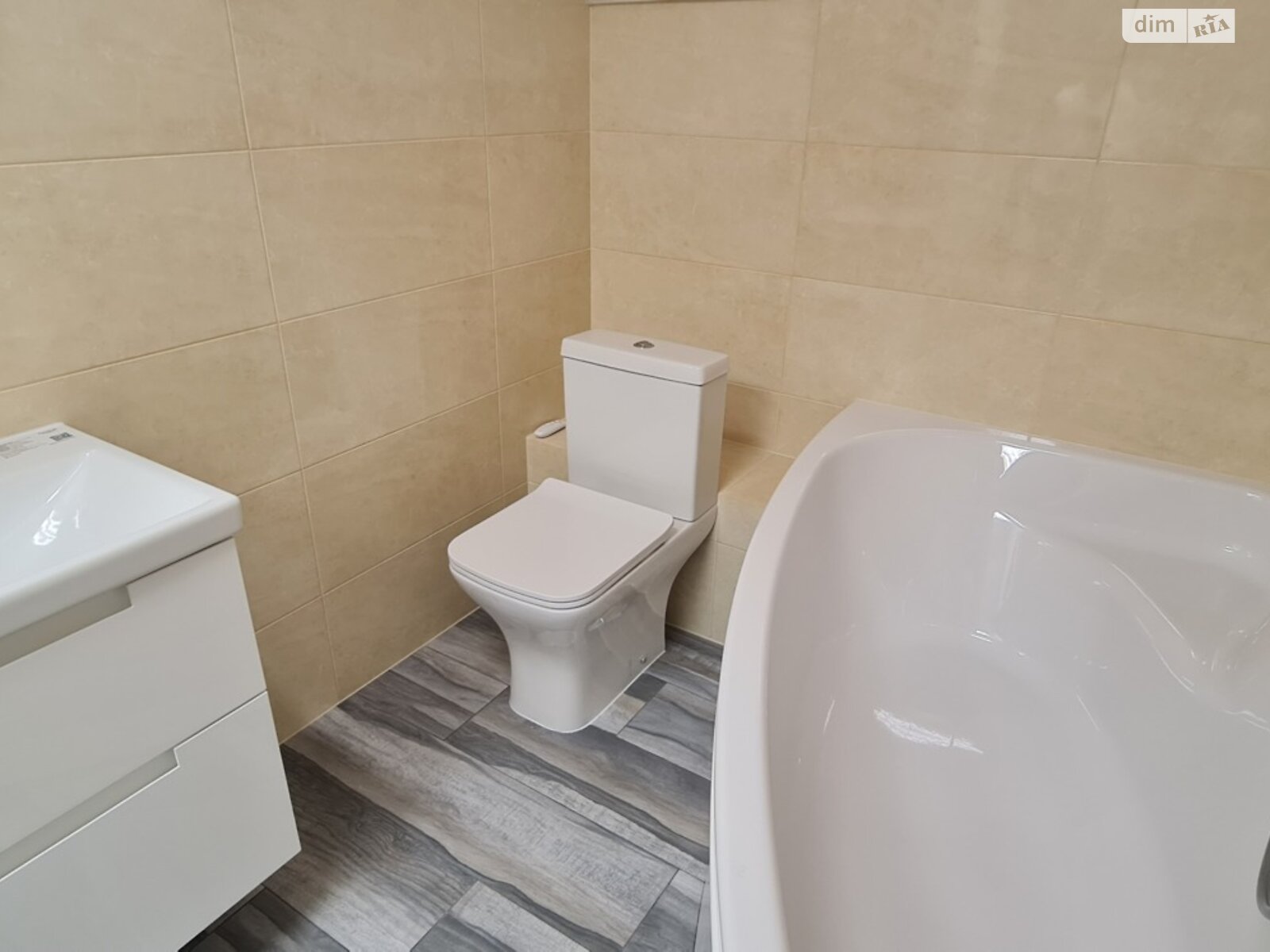 Обʼєкт нерухомості: 5 КІМ. ТАУНХАУС, ПЛОЩА - 105 м², ЦІНА - 79 000 $
 — HUBTRUST, Вінниця