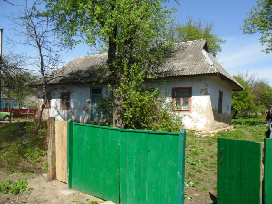 ПЛОЩА - 47 CОТ., ЦІНА - 25 000 $
