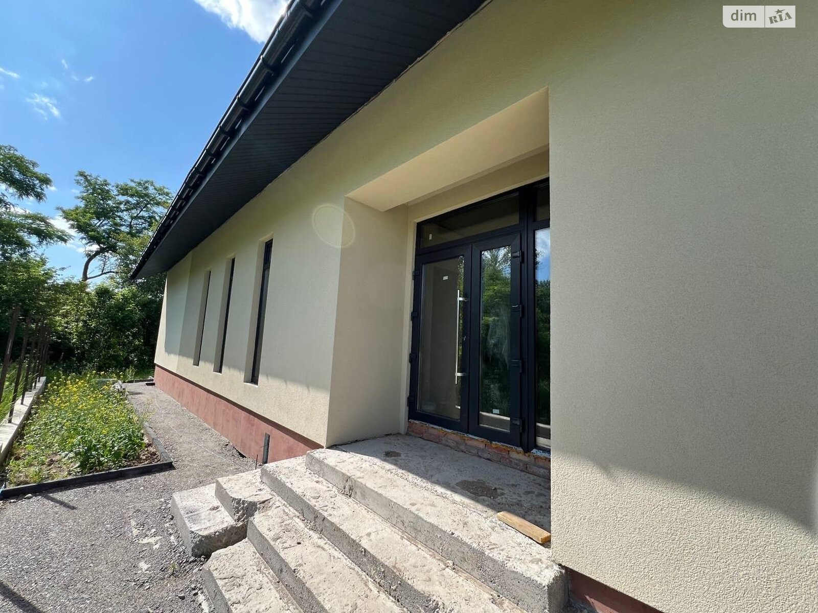 Обʼєкт нерухомості: 3 КІМ. БУДИНОК, ПЛОЩА - 150 м², ЦІНА - 130 000 $
, мас. Поляна — HUBTRUST, Вінниця