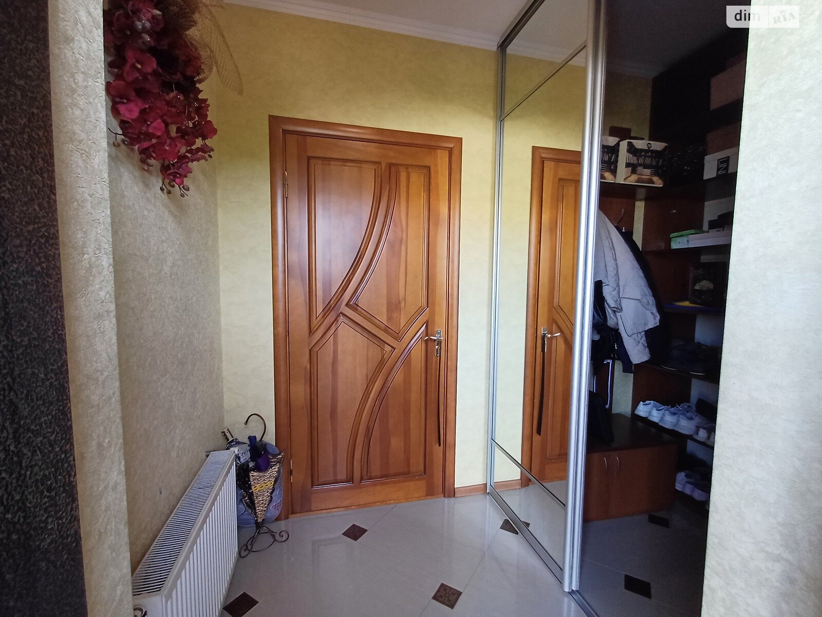 Обʼєкт нерухомості: 5 КІМ. БУДИНОК, ПЛОЩА - 190 м², ЦІНА - 225 000 $
 — HUBTRUST, Вінниця