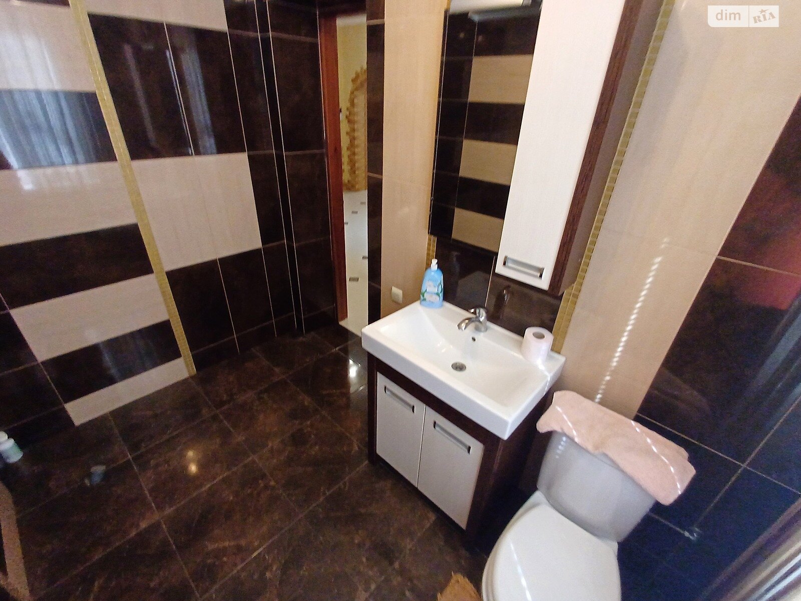 Обʼєкт нерухомості: 5 КІМ. БУДИНОК, ПЛОЩА - 190 м², ЦІНА - 225 000 $
 — HUBTRUST, Вінниця