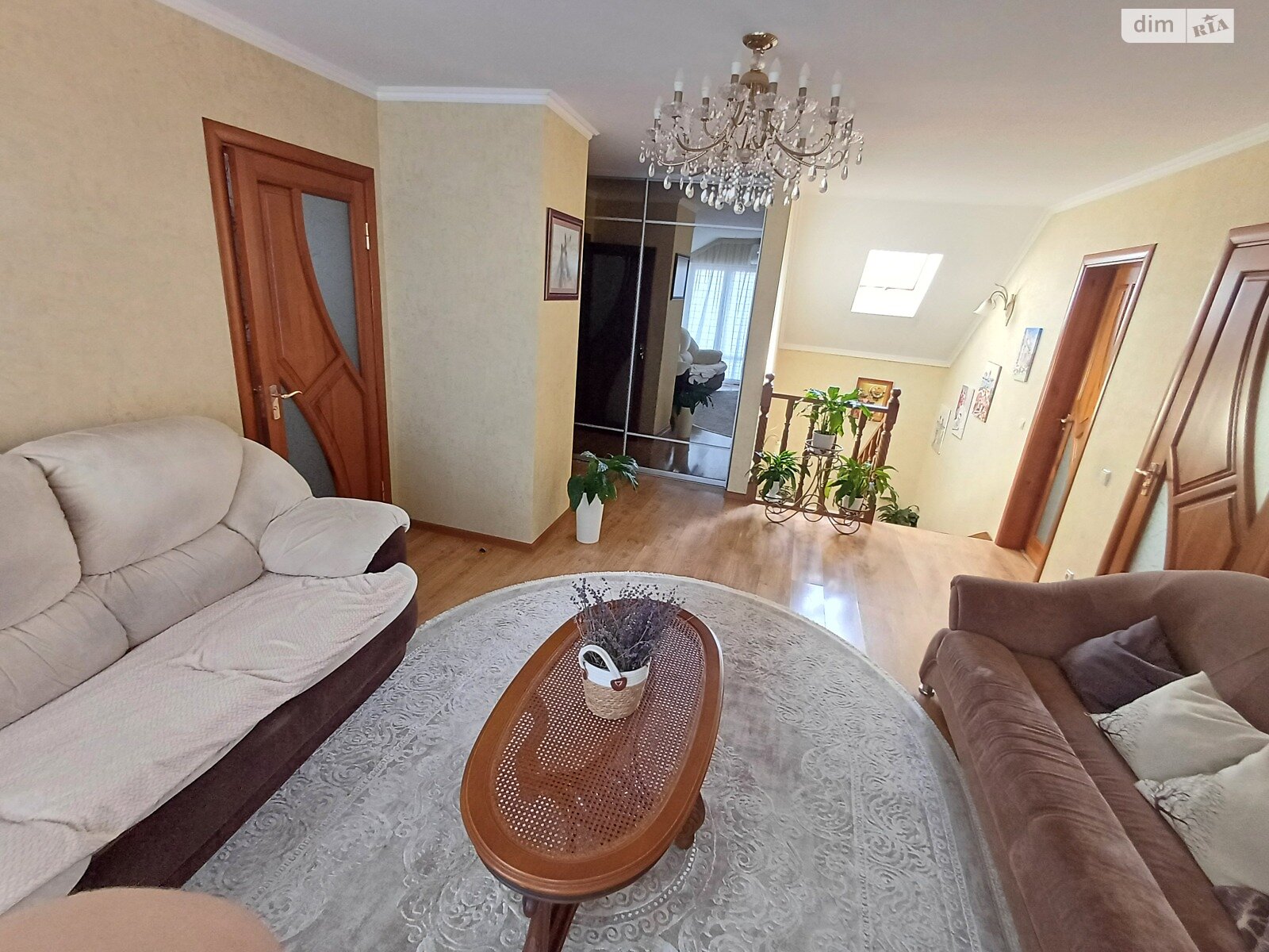 Обʼєкт нерухомості: 5 КІМ. БУДИНОК, ПЛОЩА - 190 м², ЦІНА - 225 000 $
 — HUBTRUST, Вінниця