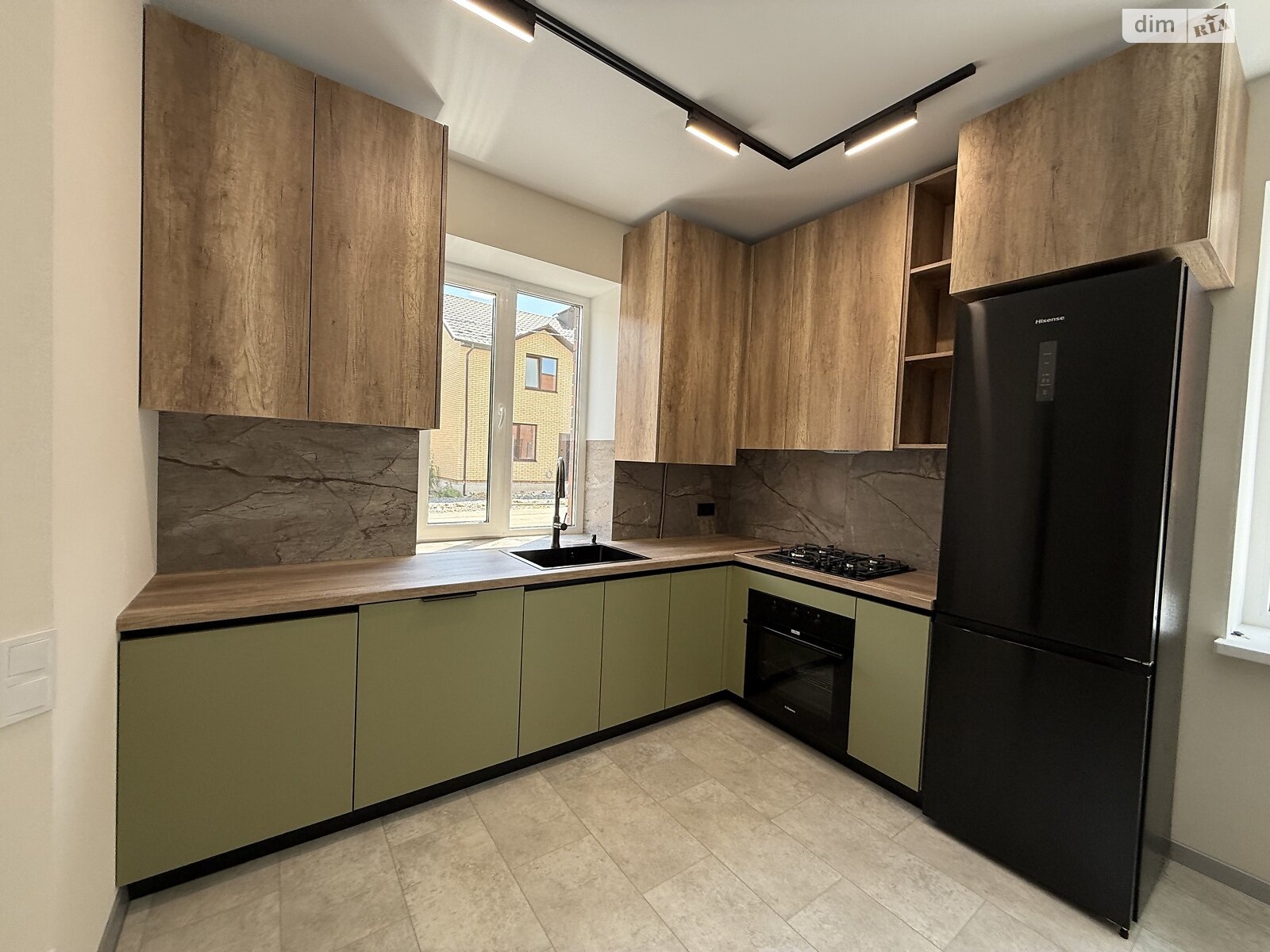 Обʼєкт нерухомості: 2 КІМ. ТАУНХАУС, ПЛОЩА - 70 м², ЦІНА - 90 000 $
, вул. Юзвинська — HUBTRUST, Вінниця