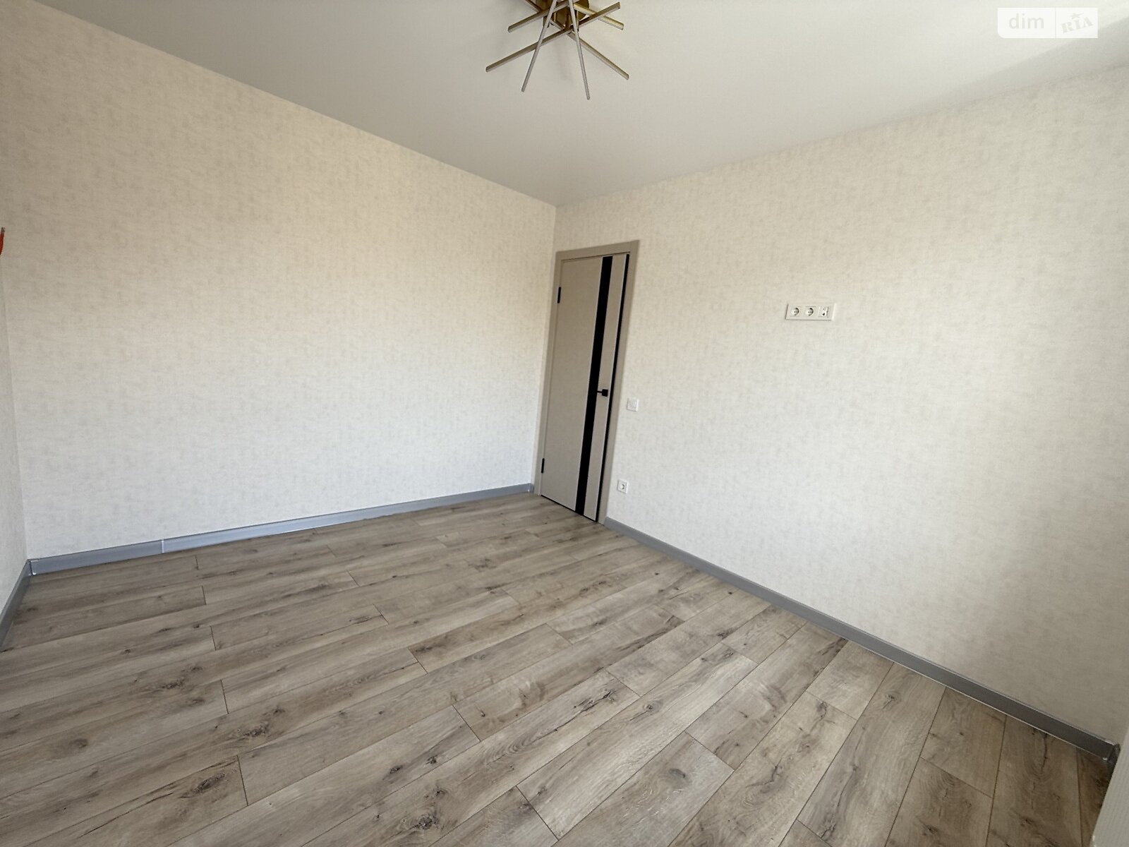 Обʼєкт нерухомості: 2 КІМ. ТАУНХАУС, ПЛОЩА - 70 м², ЦІНА - 90 000 $
, вул. Юзвинська — HUBTRUST, Вінниця