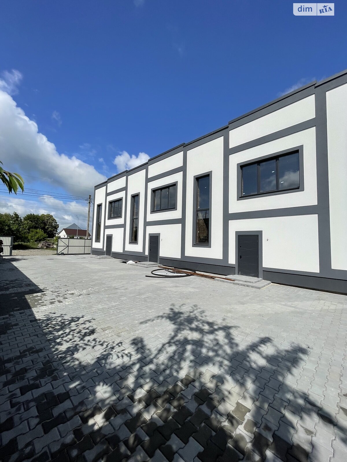 3 КІМ. ТАУНХАУС, ПЛОЩА - 110 м², ЦІНА - 82 000 $
