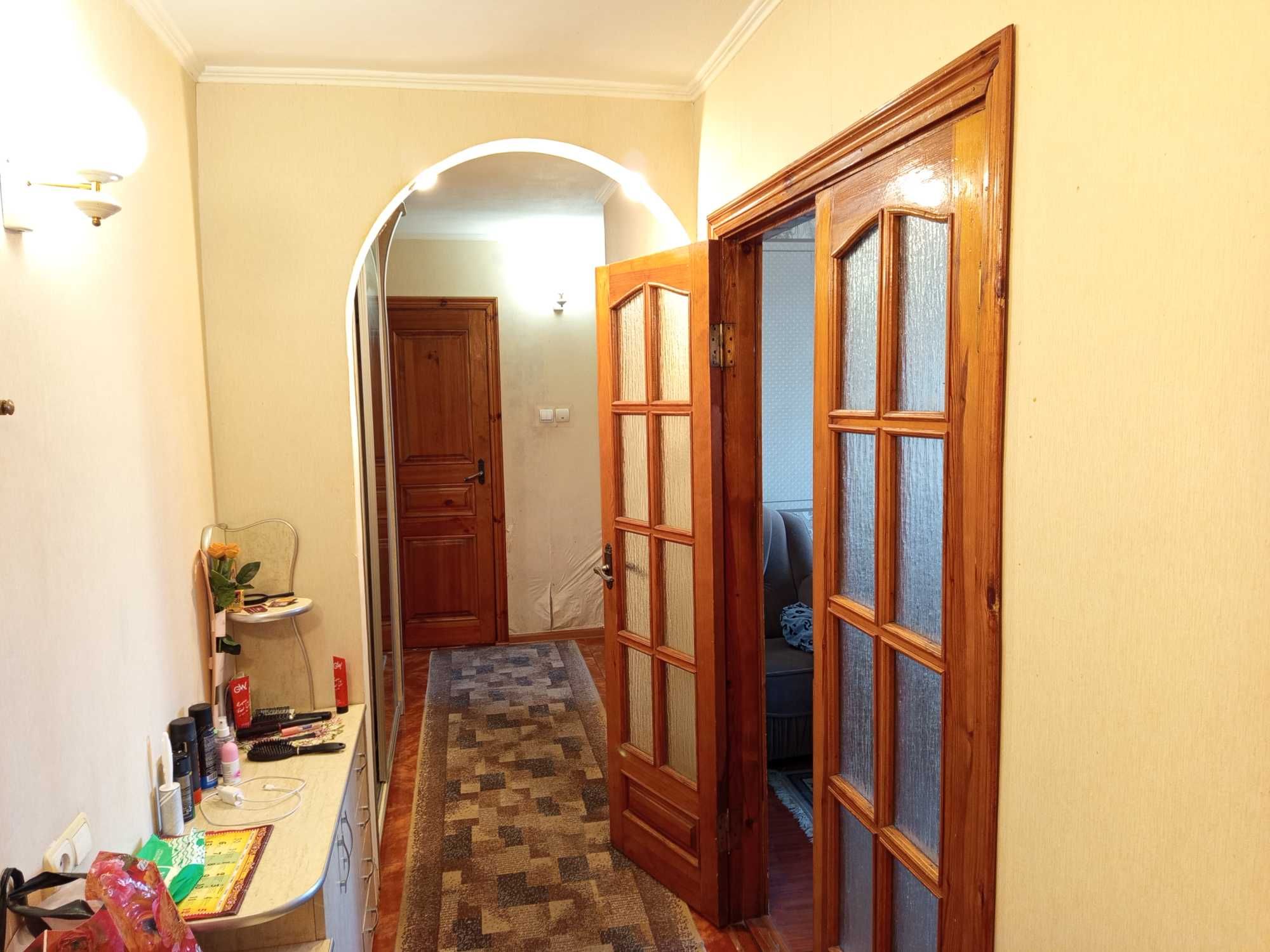 3 КІМ. КВАРТИРА, ПЛОЩА - 67 м², ЦІНА - 72 000 $
