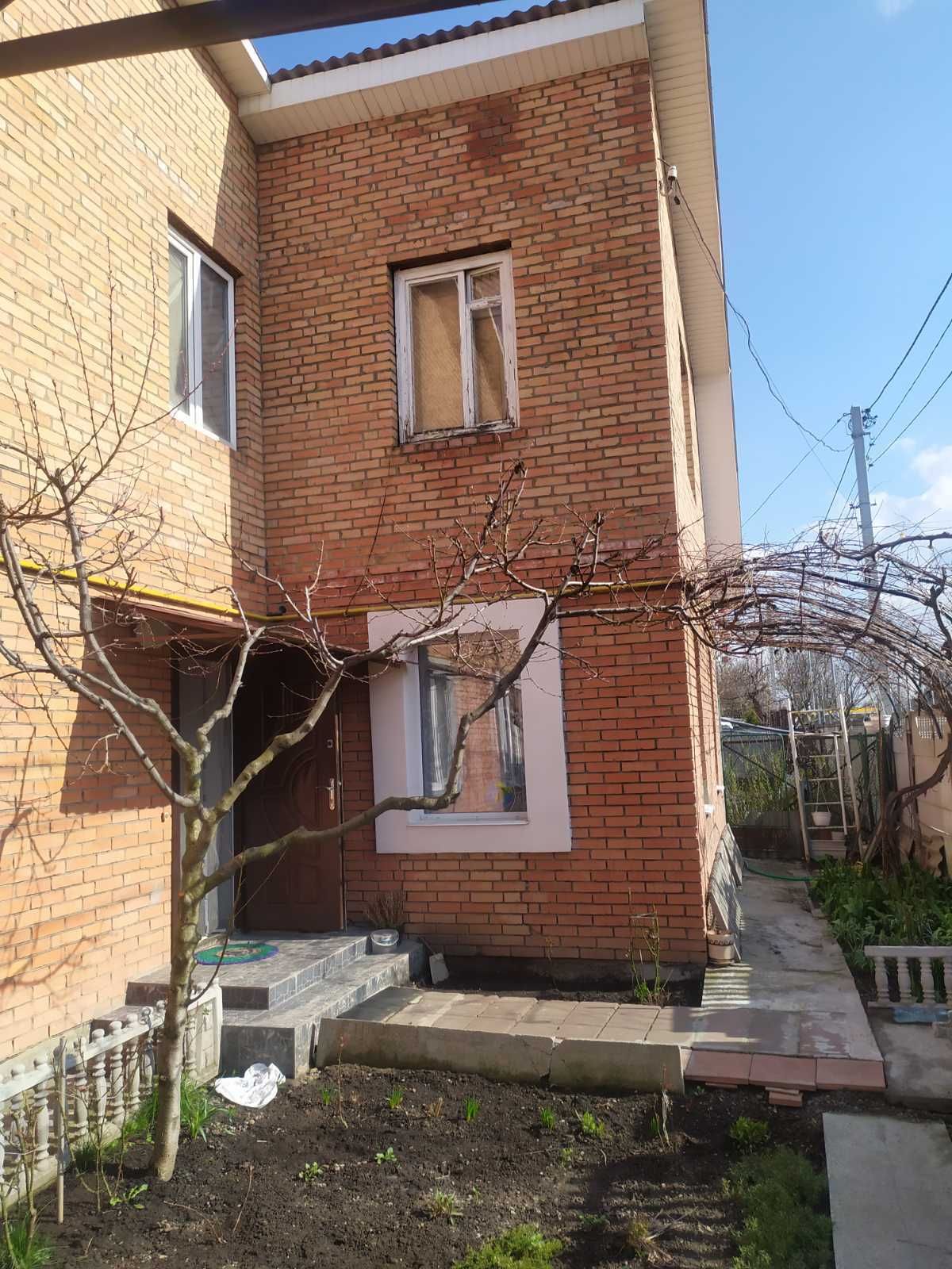 2 КІМ. БУДИНОК, ПЛОЩА - 132 м², ЦІНА - 69 900 $
