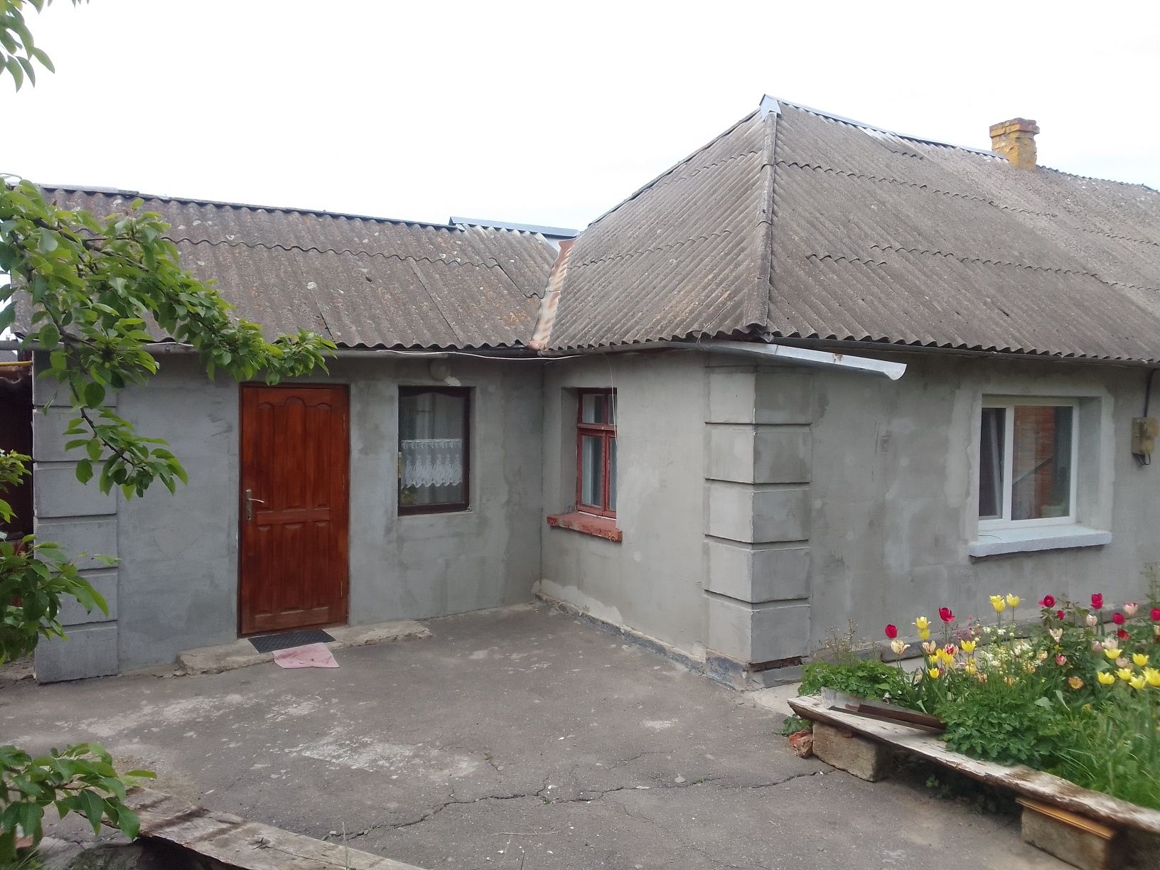 3 КІМ. БУДИНОК, ПЛОЩА - 100 м², ЦІНА - 28 000 $

