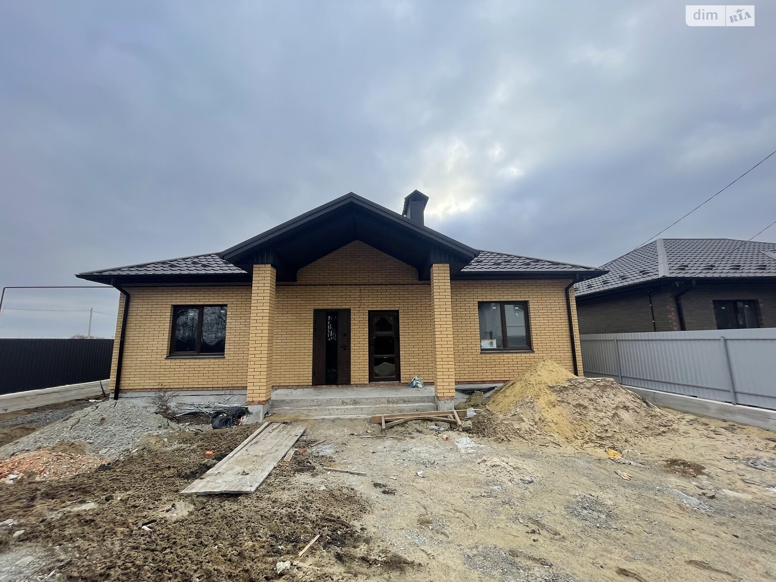 Обʼєкт нерухомості: 3 КІМ. БУДИНОК, ПЛОЩА - 100 м², ЦІНА - 95 000 $
, вул. Гранітна — HUBTRUST, Вінниця
