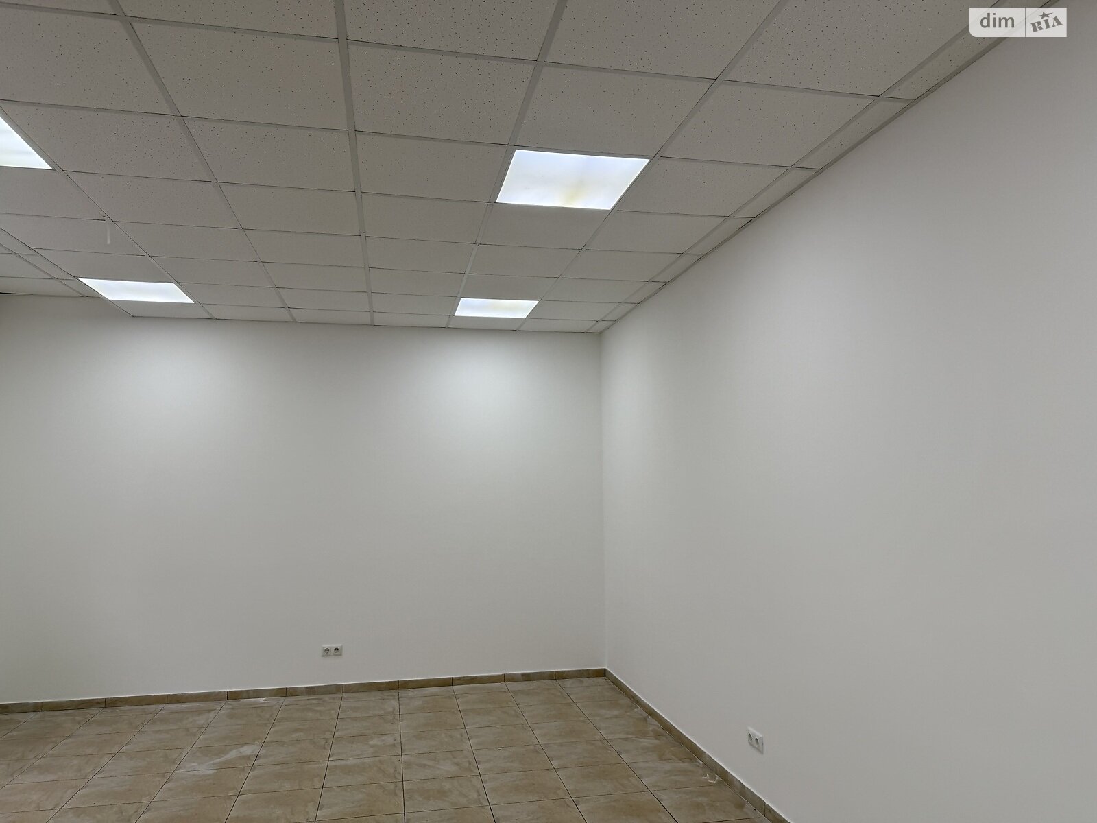 Обʼєкт нерухомості: ПЛОЩА - 2000 м², ЦІНА - 3 500 000 $
, вул. Героїв поліції(Блока) — HUBTRUST, Вінниця