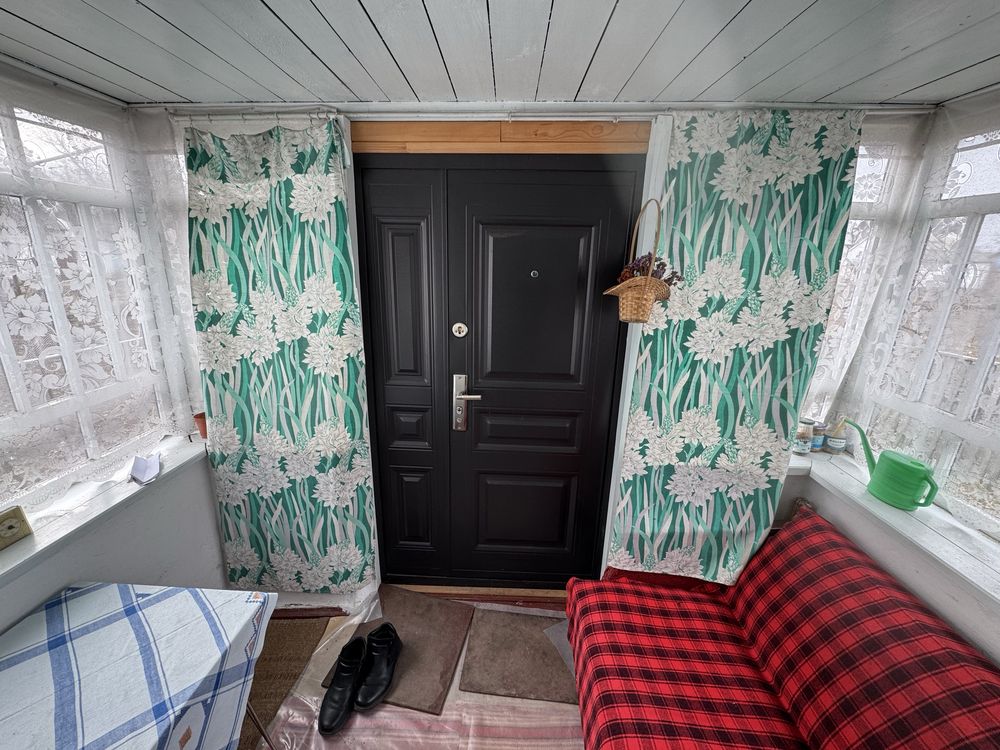 4 КІМ. БУДИНОК, ПЛОЩА - 84.1 м², ЦІНА - 30 000 $
