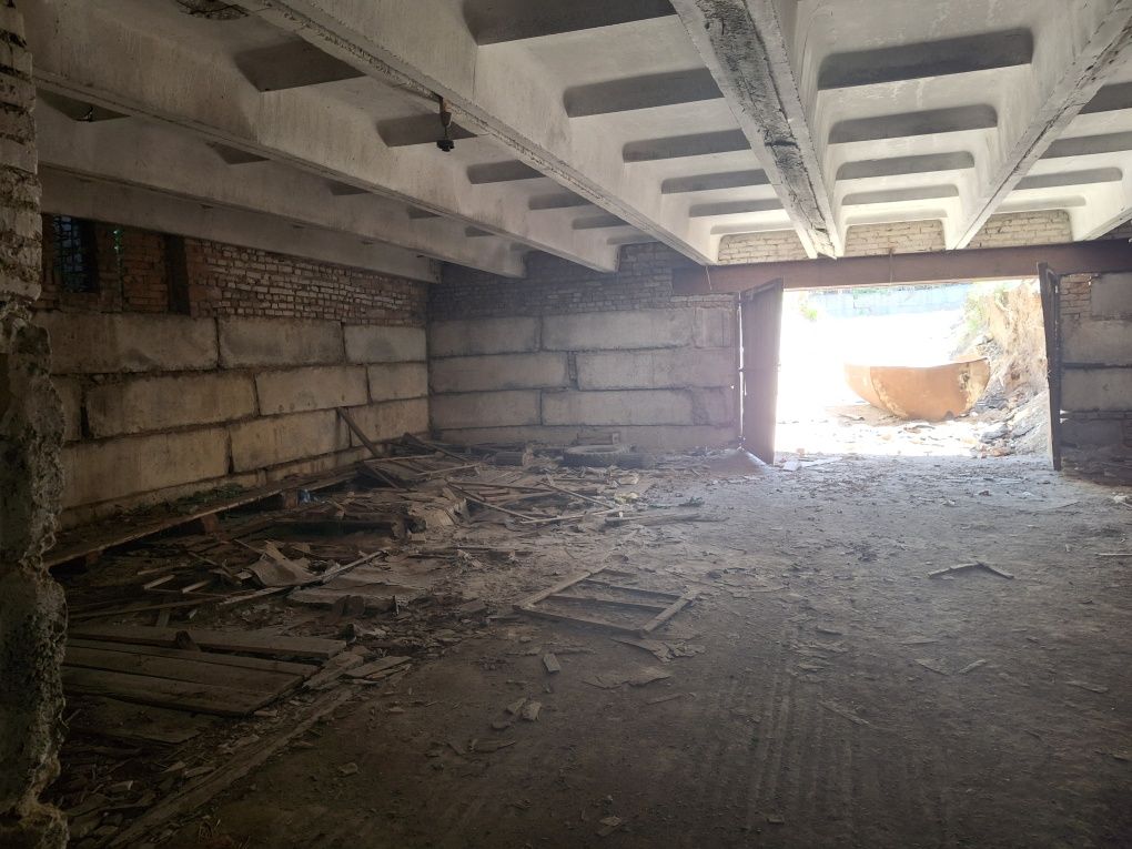Обʼєкт нерухомості: ПЛОЩА - 680 м², ЦІНА - 1 $
 — HUBTRUST, Вінниця