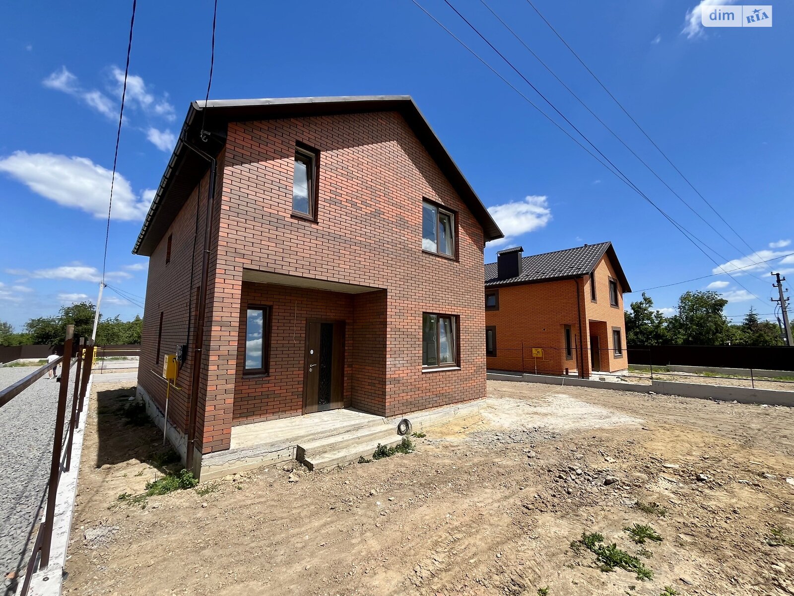 4 КІМ. БУДИНОК, ПЛОЩА - 125 м², ЦІНА - 93 000 $
, вул. Зелена