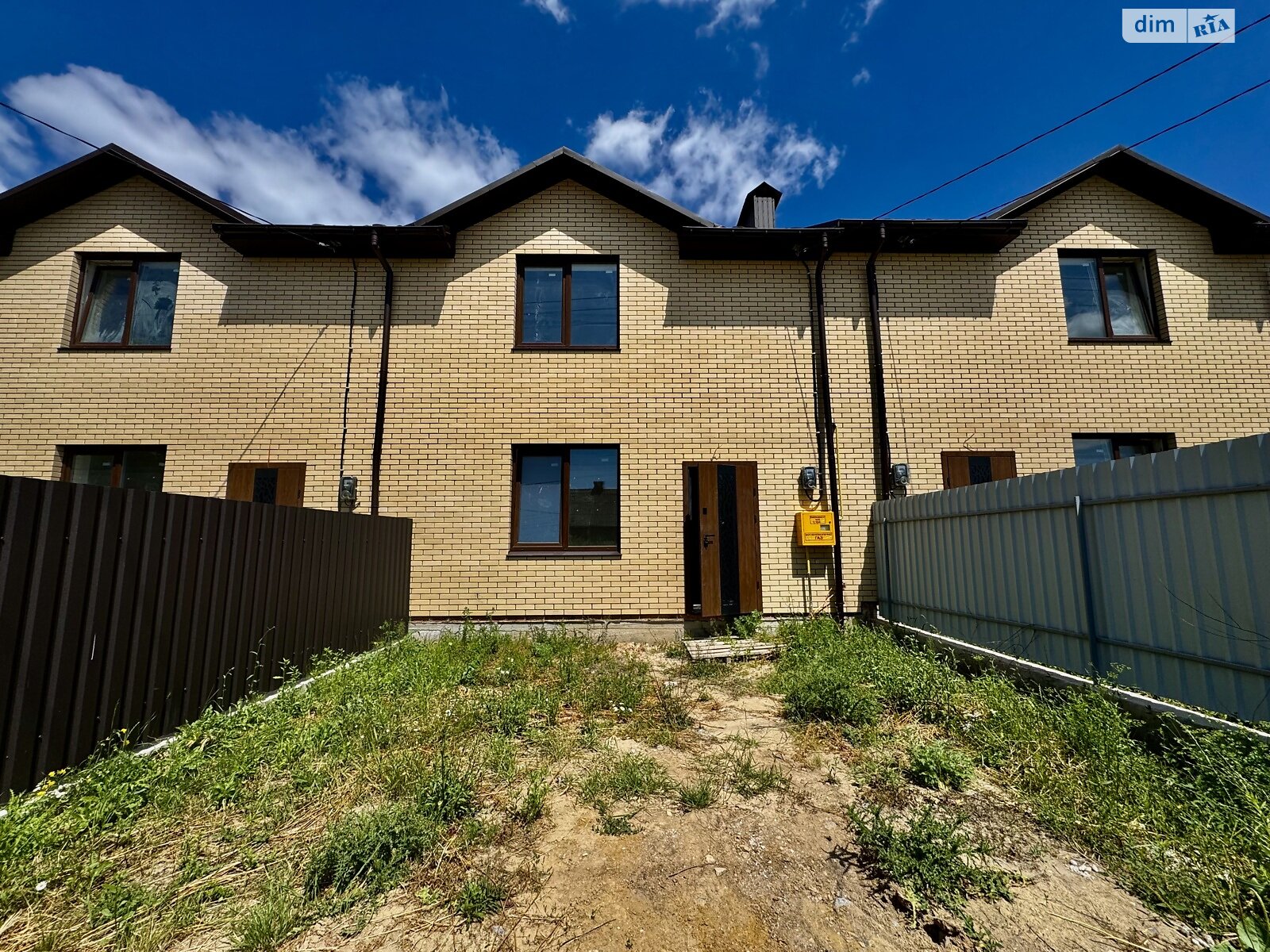 3 КІМ. ТАУНХАУС, ПЛОЩА - 105 м², ЦІНА - 88 000 $
, вул. Богомольця