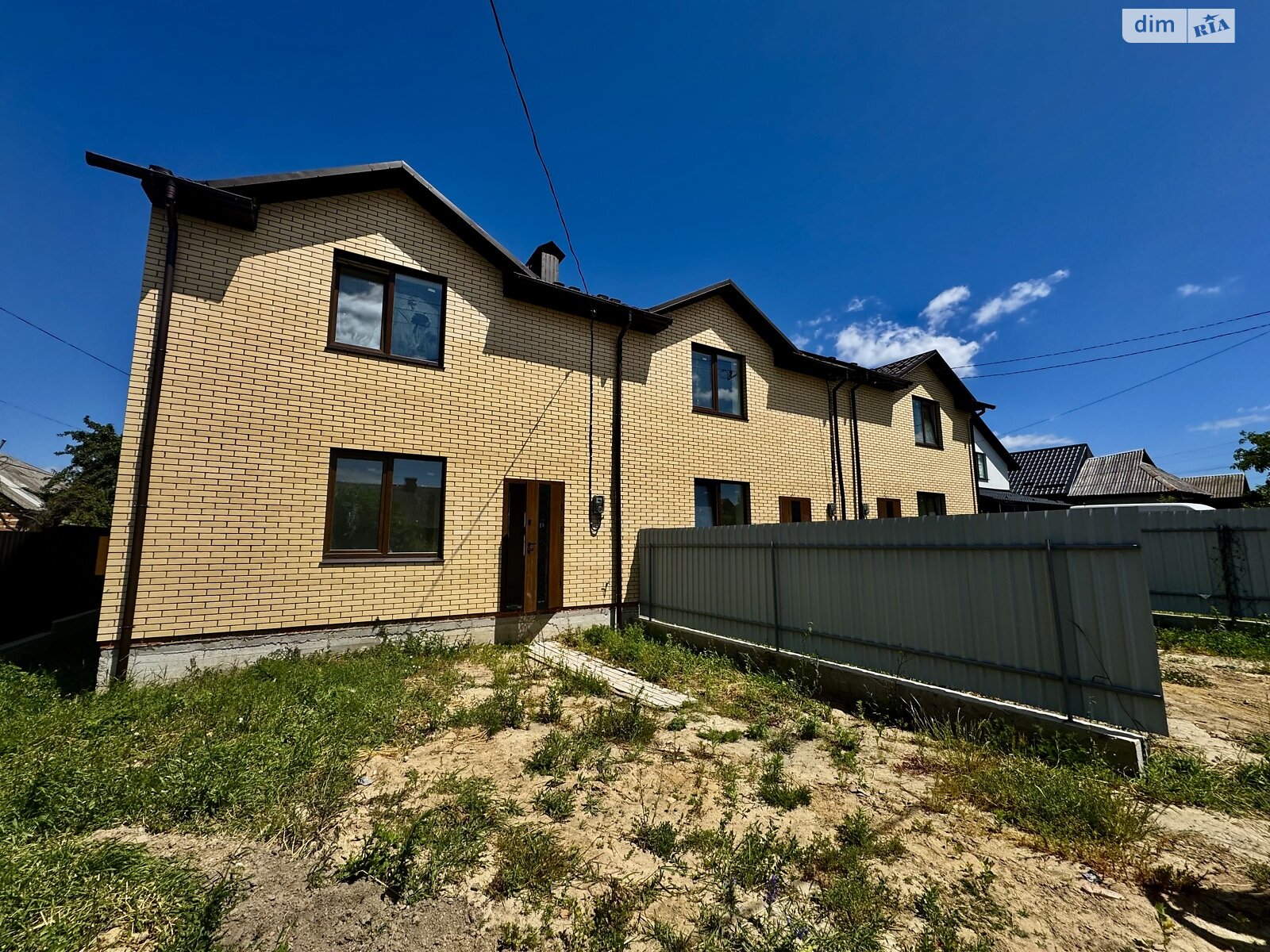 3 КІМ. ТАУНХАУС, ПЛОЩА - 105 м², ЦІНА - 92 000 $
, вул. Богомольця
