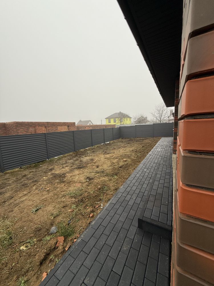 Обʼєкт нерухомості: 3 КІМ.  БУДИНОК ПЛОЩА – 110 м², ЦІНА – 75 000$, РАЙОН: Зарванці — HUBTRUST, Вінниця