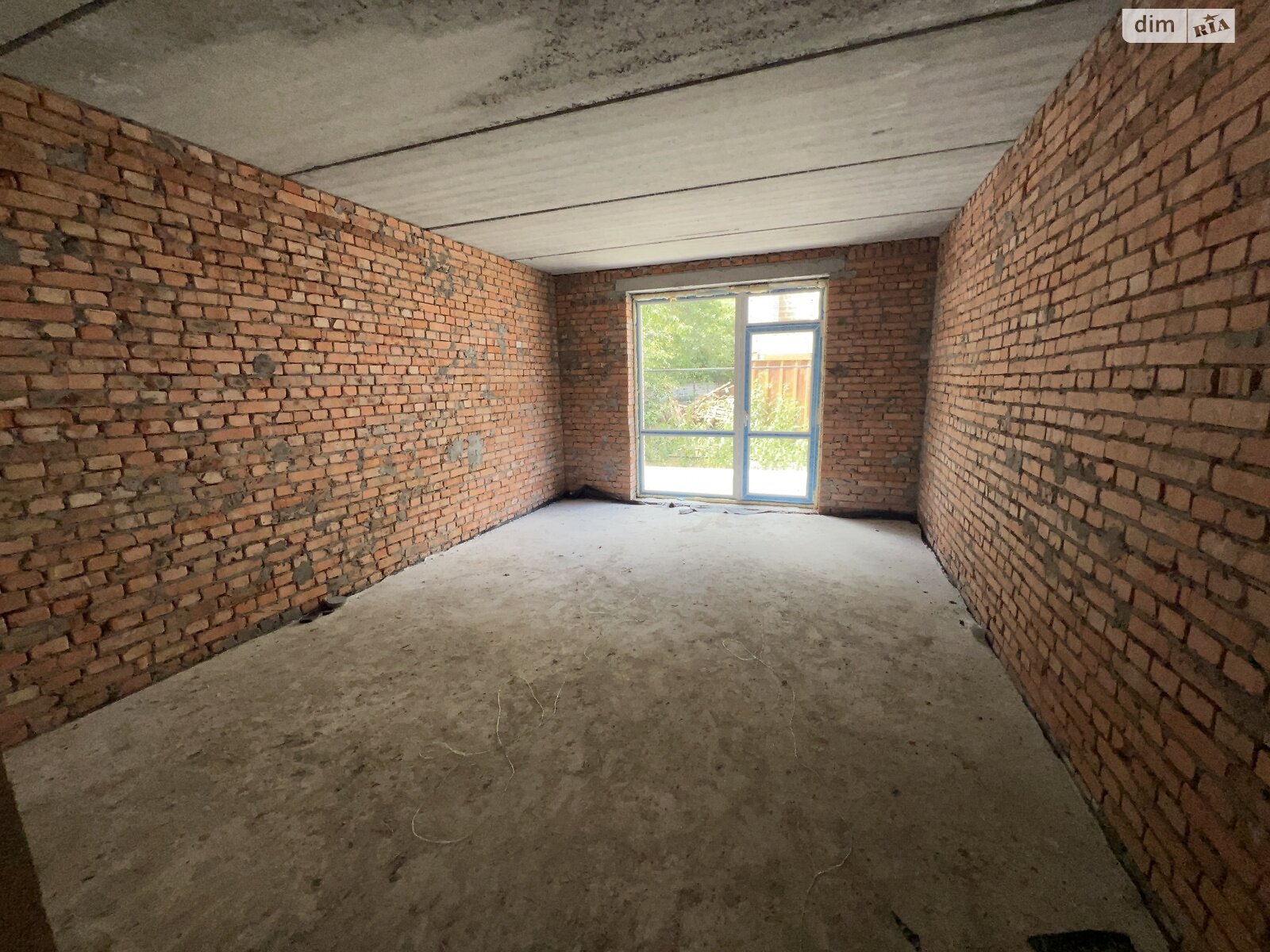 Обʼєкт нерухомості: 2 КІМ. ТАУНХАУС, ПЛОЩА - 82 м², ЦІНА - 53 000 $
, 2-й пр. Генерала Арабея — HUBTRUST, Вінниця