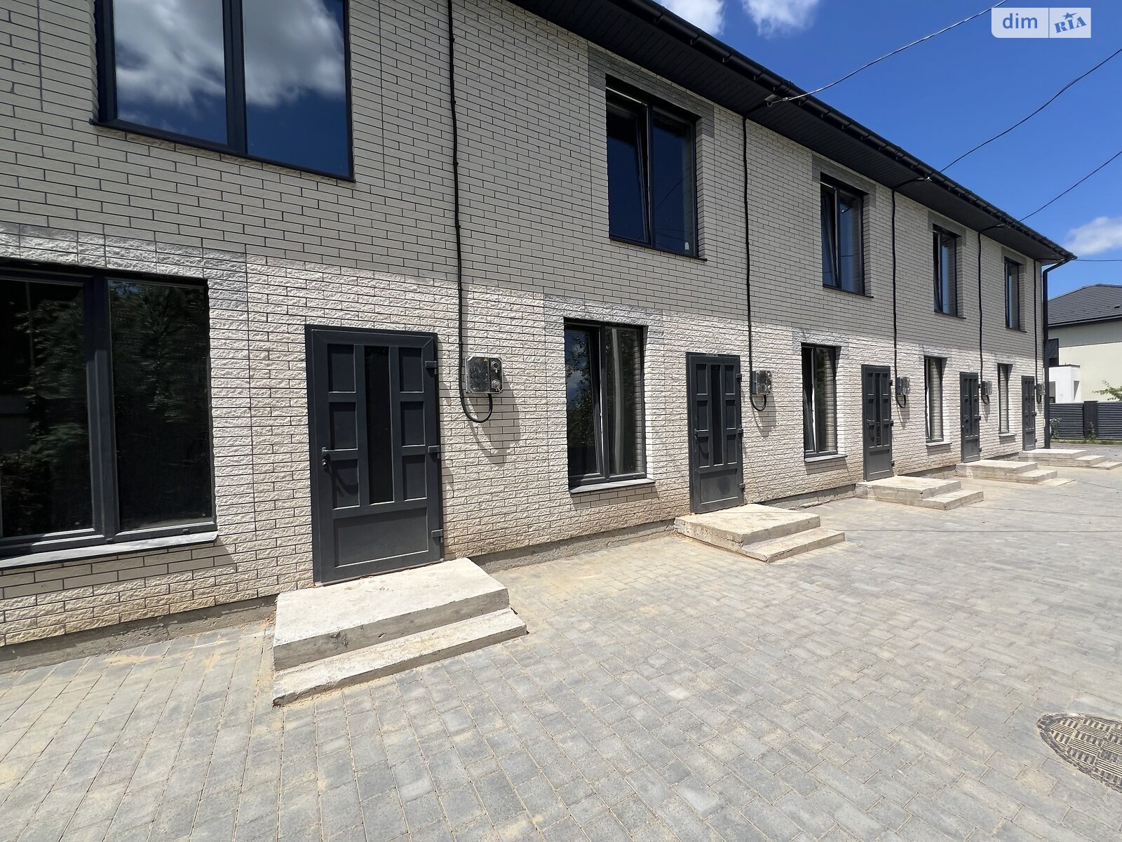 Обʼєкт нерухомості: 2 КІМ. ТАУНХАУС, ПЛОЩА - 82 м², ЦІНА - 53 000 $
, 2-й пр. Генерала Арабея — HUBTRUST, Вінниця