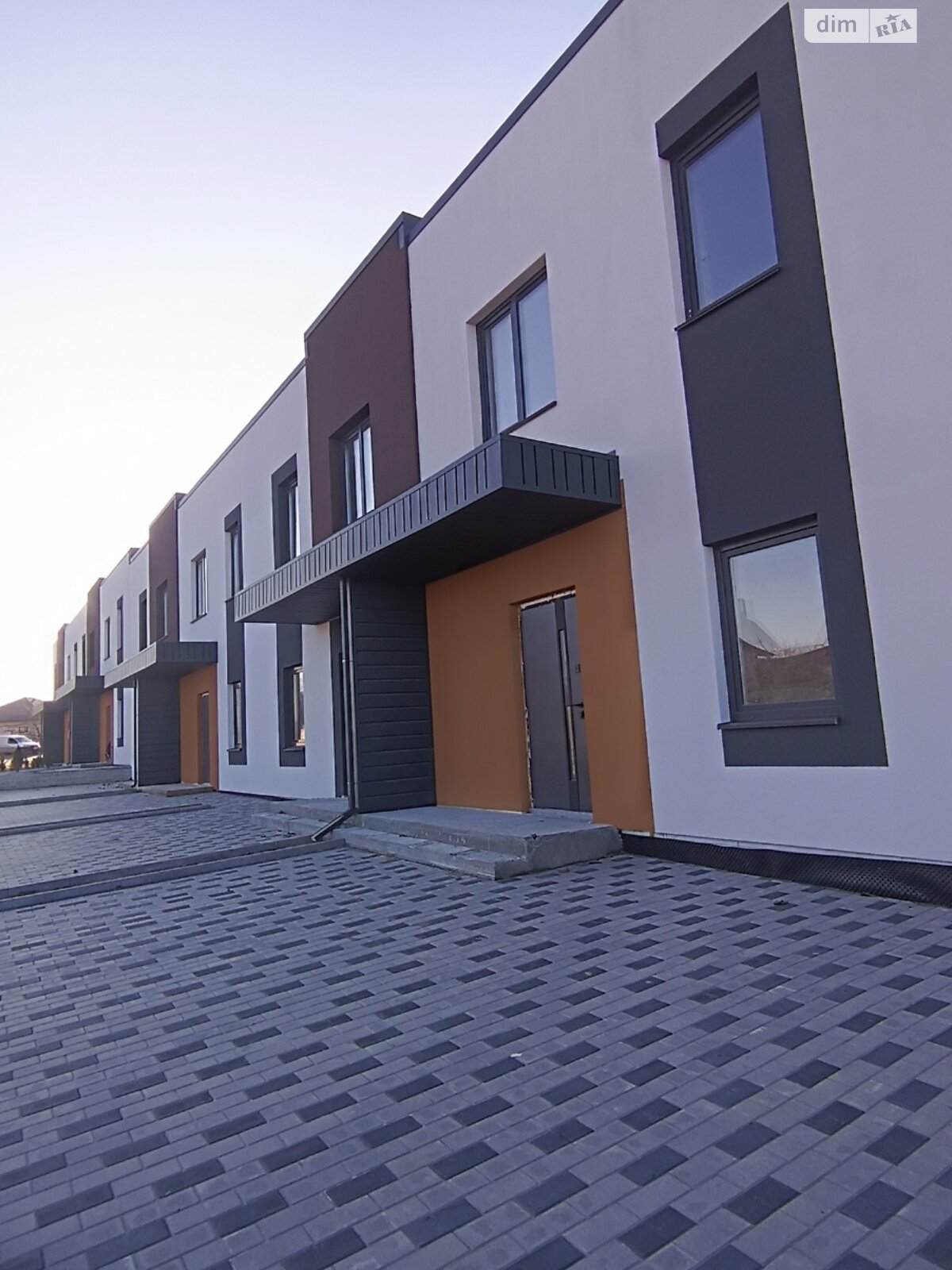 Обʼєкт нерухомості: 3 КІМ. ТАУНХАУС, ПЛОЩА - 126 м², ЦІНА - 65 000 $
 — HUBTRUST, Вінниця