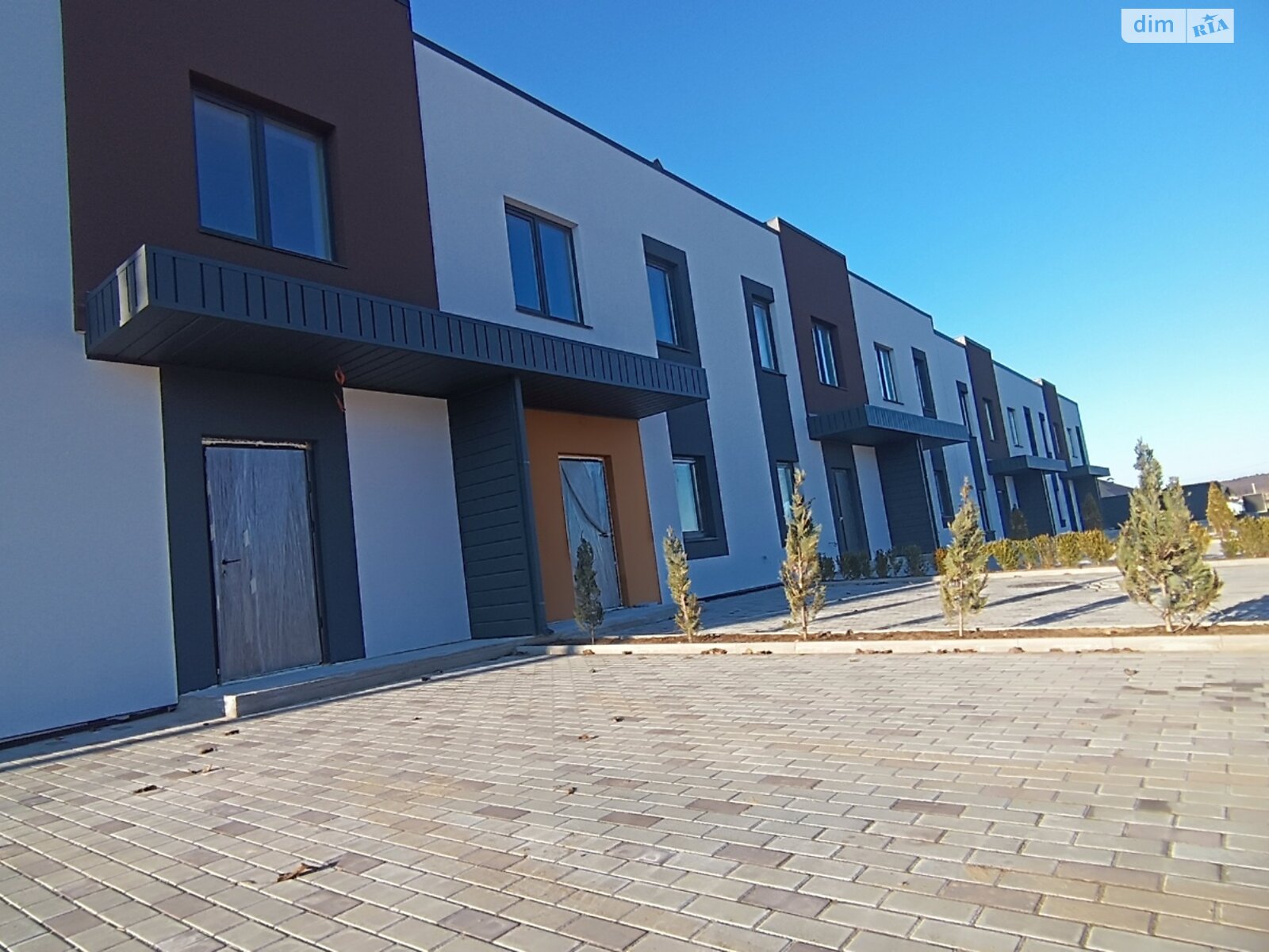 Обʼєкт нерухомості: 3 КІМ. ТАУНХАУС, ПЛОЩА - 126 м², ЦІНА - 65 000 $
 — HUBTRUST, Вінниця