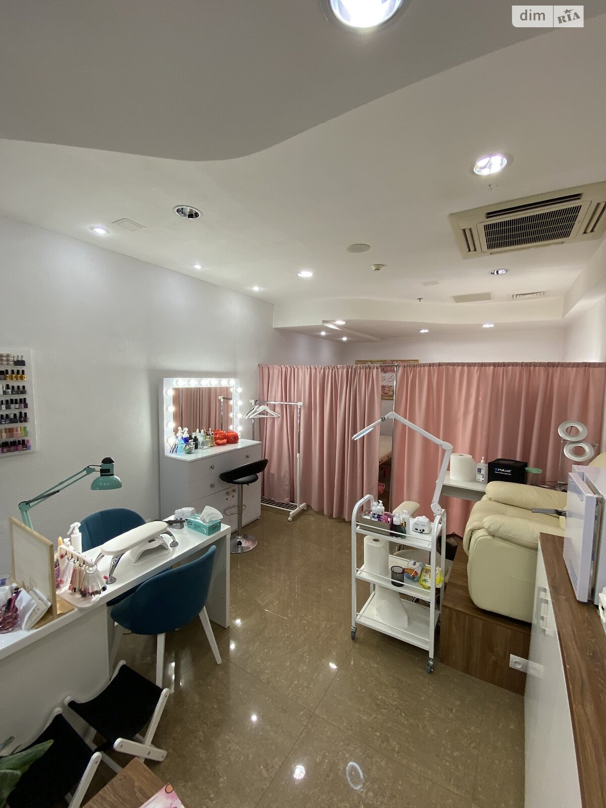 Обʼєкт нерухомості: ПЛОЩА - 30 м², ЦІНА - 6 500 $
, вул. Пирогова — HUBTRUST, Вінниця