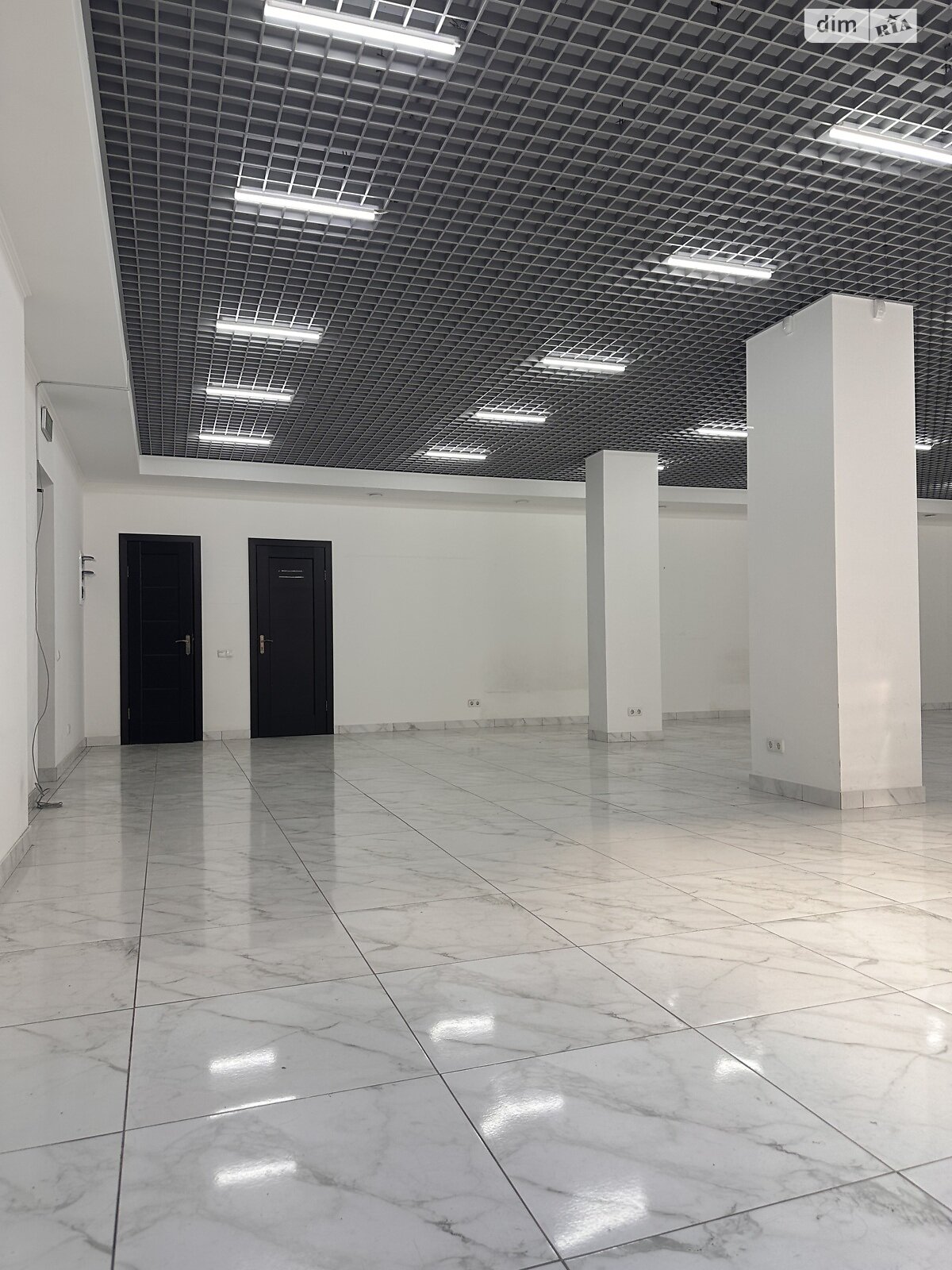 Обʼєкт нерухомості: ПЛОЩА - 149 м², ЦІНА - 69 000 $
, вул. Стрілецька — HUBTRUST, Вінниця
