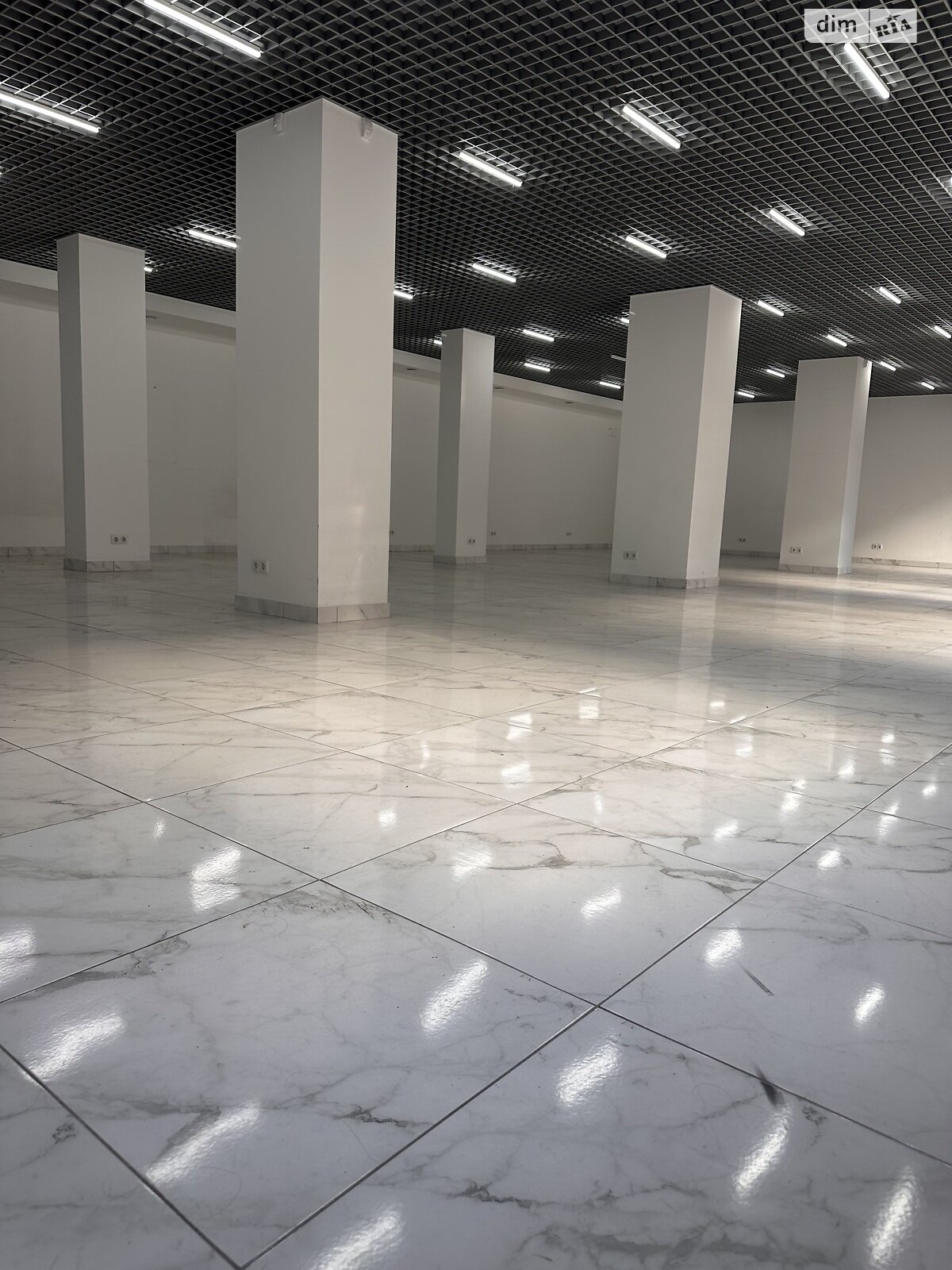 Обʼєкт нерухомості: ПЛОЩА - 149 м², ЦІНА - 69 000 $
, вул. Стрілецька — HUBTRUST, Вінниця