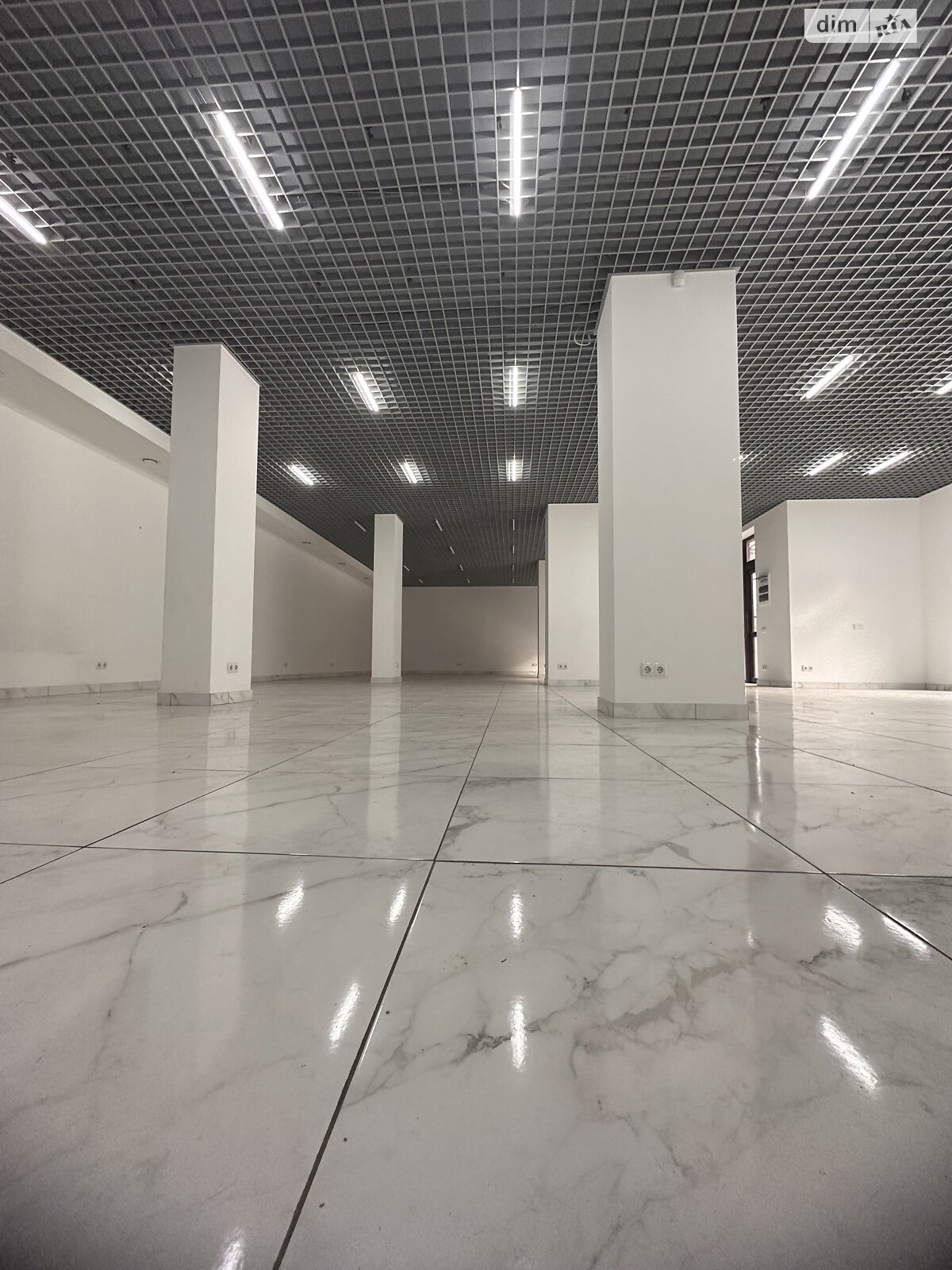 Обʼєкт нерухомості: ПЛОЩА - 149 м², ЦІНА - 69 000 $
, вул. Стрілецька — HUBTRUST, Вінниця