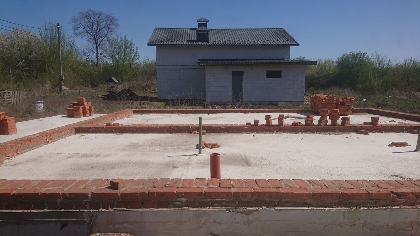 3 КІМ. БУДИНОК, ПЛОЩА - 140 м², ЦІНА - 36 000 $
