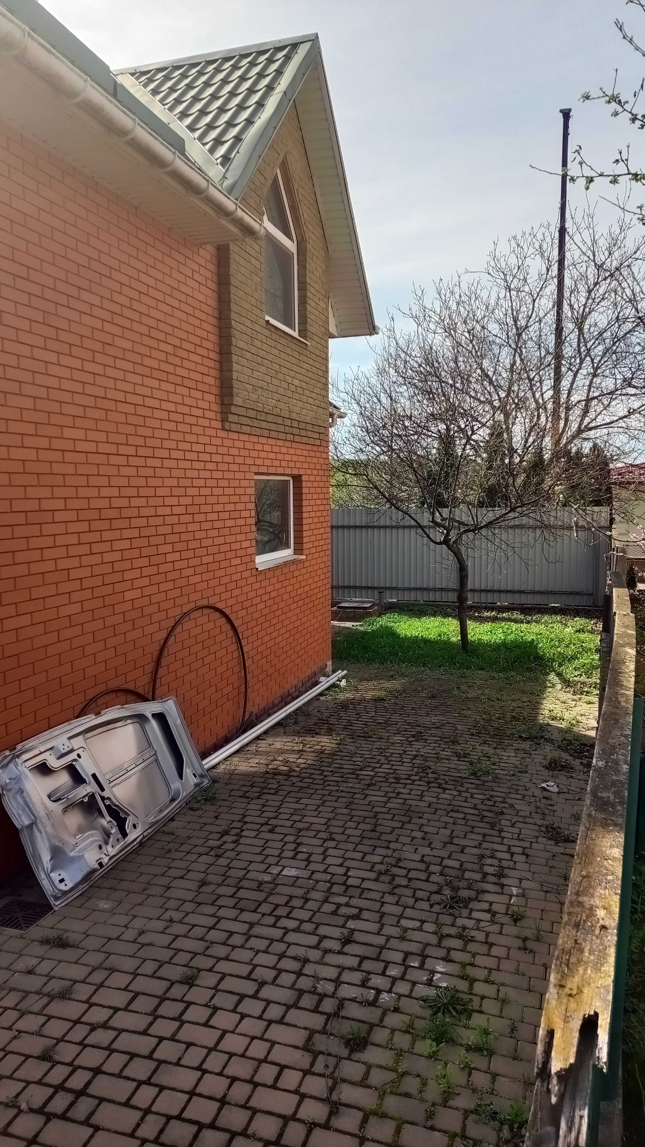Обʼєкт нерухомості: 5 КІМ.  БУДИНОК ПЛОЩА – 229 м², ЦІНА – 145 000$, РАЙОН: Старе місто — HUBTRUST, Вінниця
