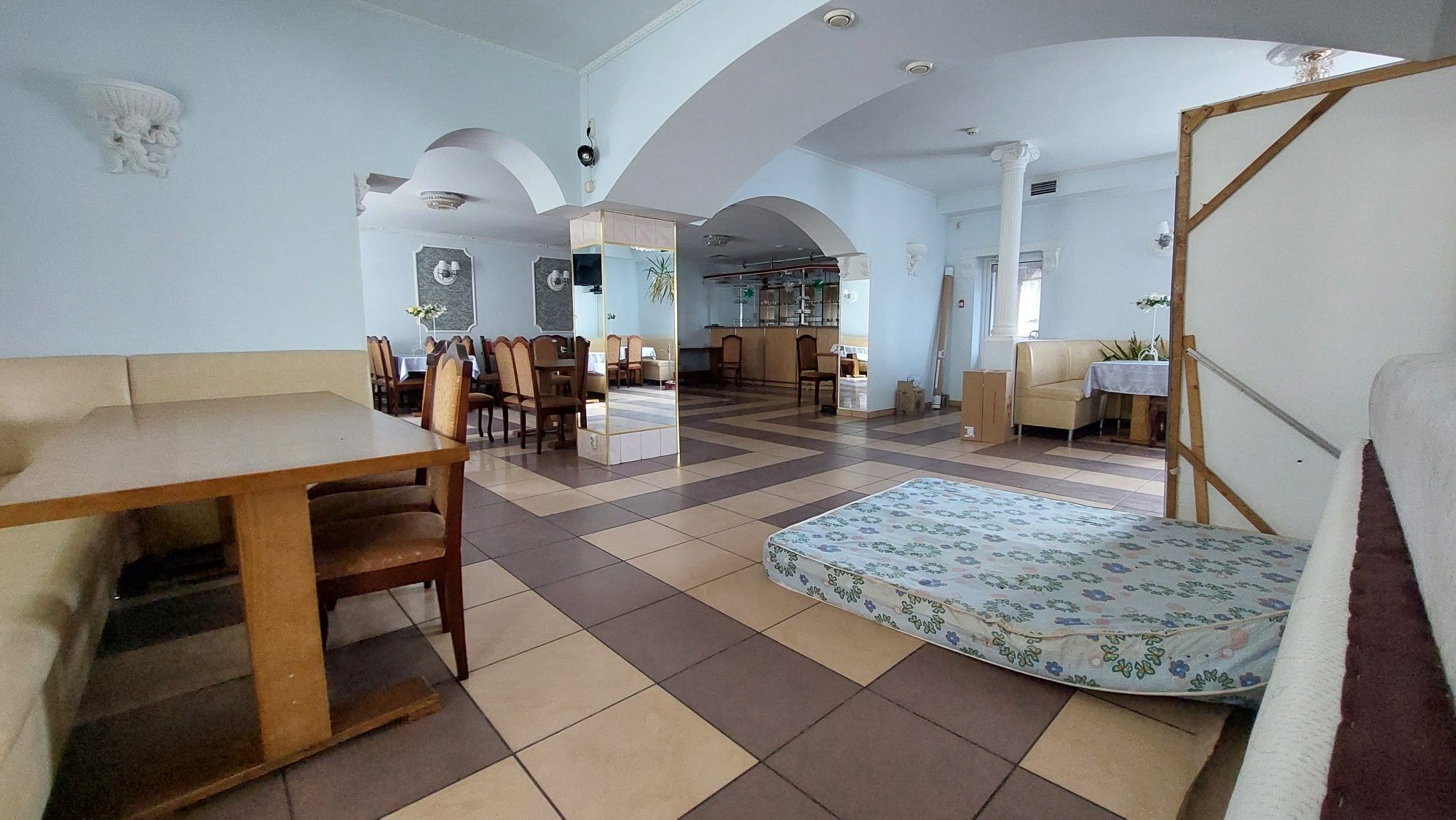 Обʼєкт нерухомості: ПЛОЩА - 230 м², ЦІНА - 477 $
 — HUBTRUST, Вінниця