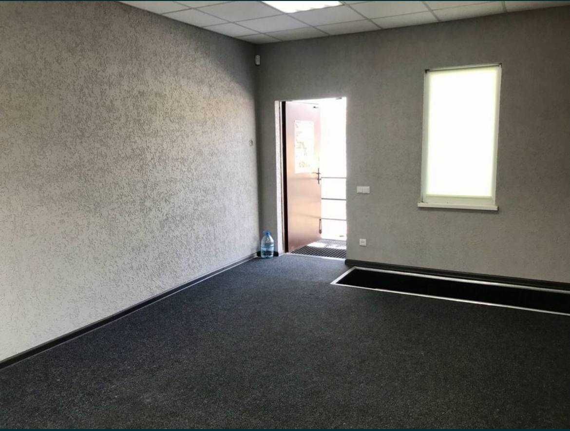 ПЛОЩА - 48 м², ЦІНА - 215 $

