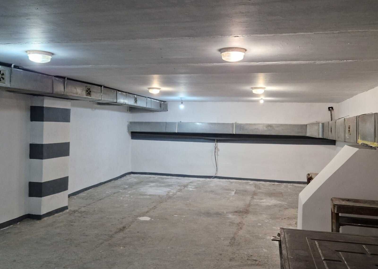 ПЛОЩА - 65 м², ЦІНА - 205 $
