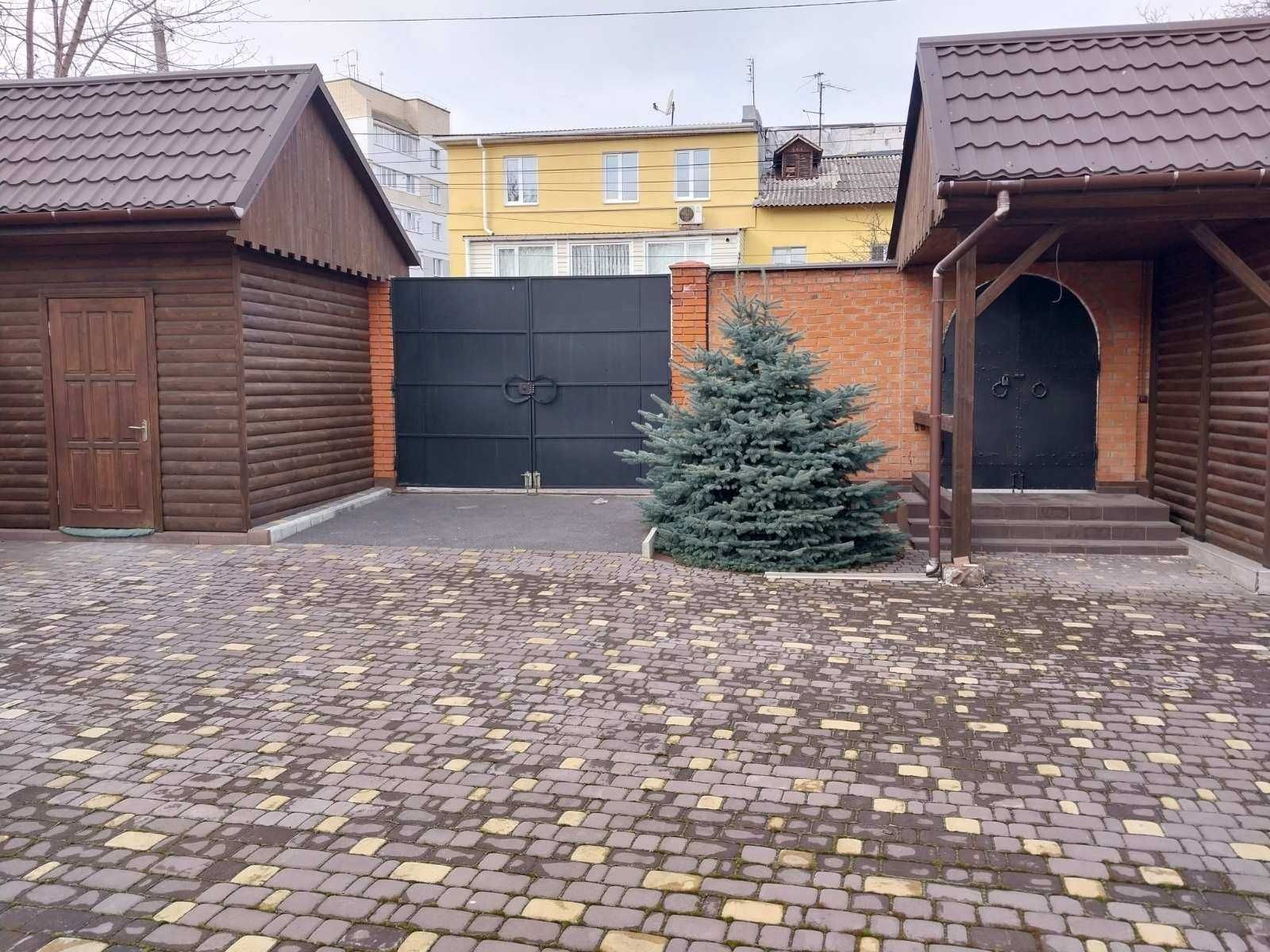 Обʼєкт нерухомості: ПЛОЩА - 275 м², ЦІНА - 2 750 $
 — HUBTRUST, Вінниця