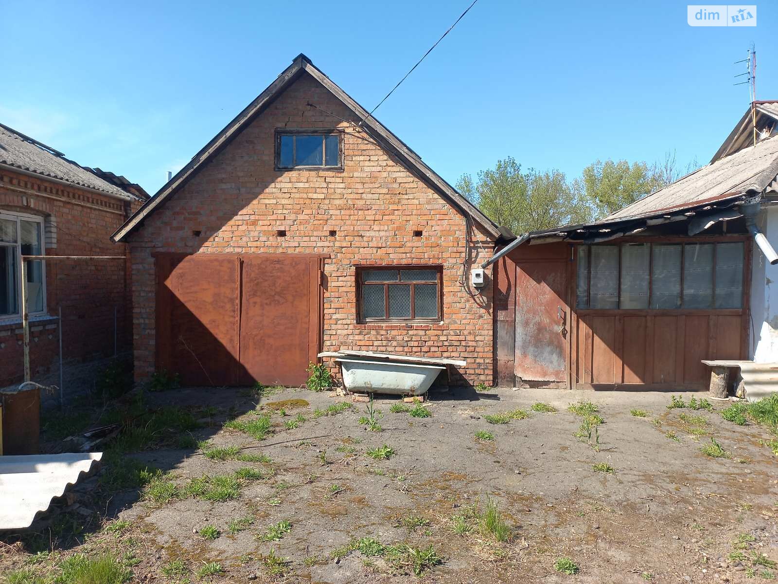 3 КІМ. БУДИНОК, ПЛОЩА - 82 м², ЦІНА - 16 000 $
