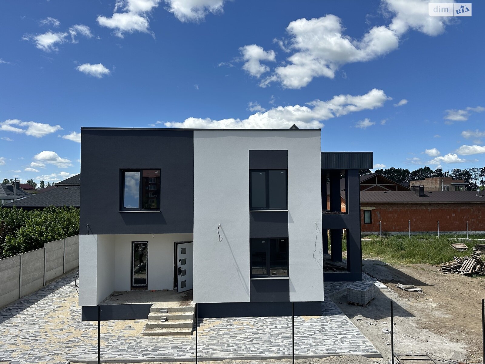 Обʼєкт нерухомості: 4 КІМ. БУДИНОК, ПЛОЩА - 140 м², ЦІНА - 95 000 $
 — HUBTRUST, Вінниця