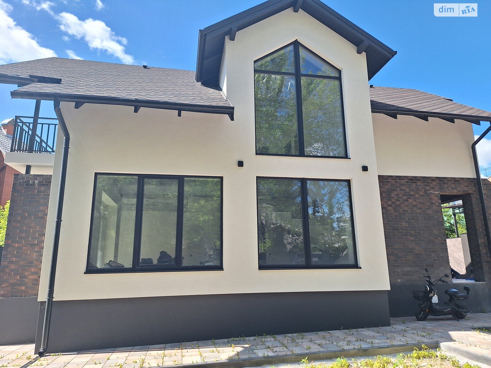 Обʼєкт нерухомості: 4 КІМ. БУДИНОК, ПЛОЩА - 145.5 м², ЦІНА - 199 950 $
 — HUBTRUST, Вінниця