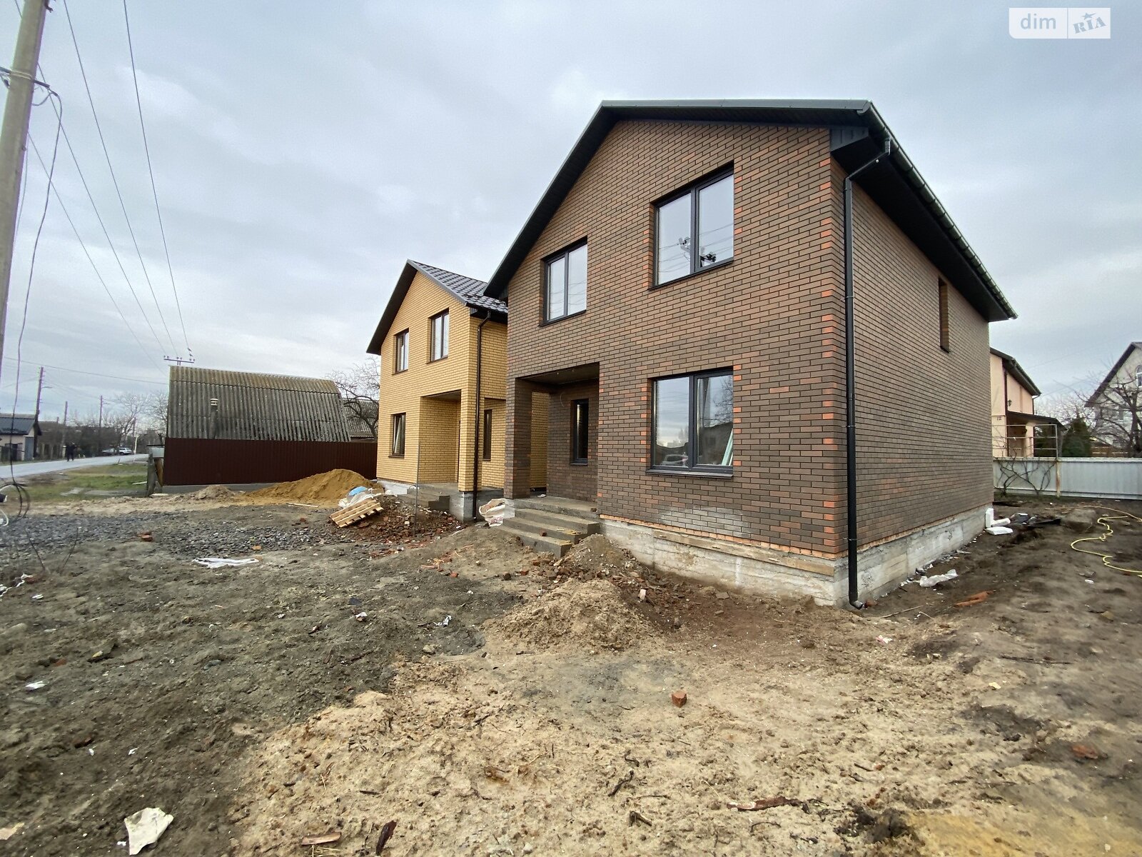 4 КІМ. БУДИНОК, ПЛОЩА - 126 м², ЦІНА - 100 000 $
, вул. Богомольця