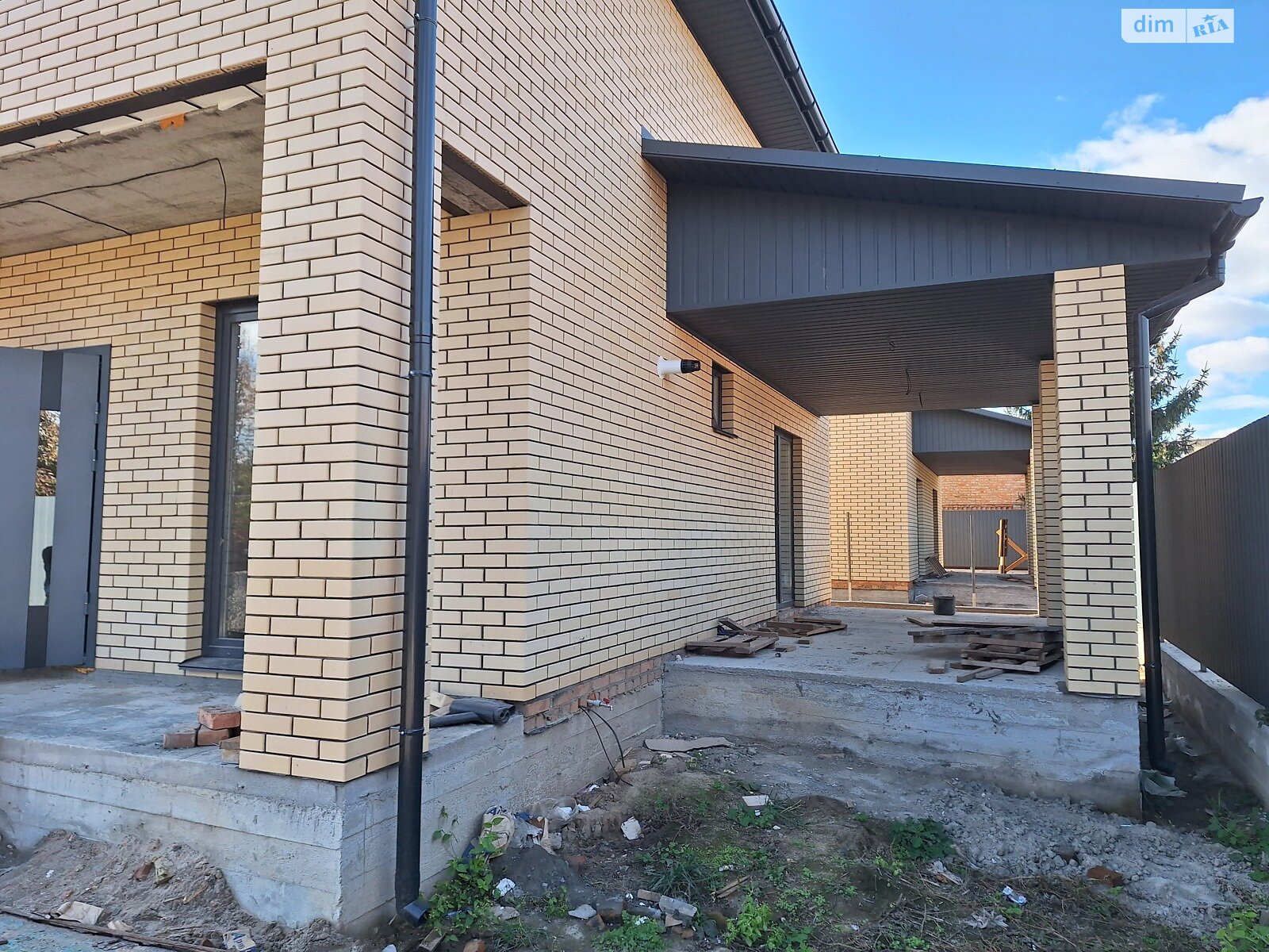 Обʼєкт нерухомості: 5 КІМ. БУДИНОК, ПЛОЩА - 128 м², ЦІНА - 115 000 $
 — HUBTRUST, Вінниця