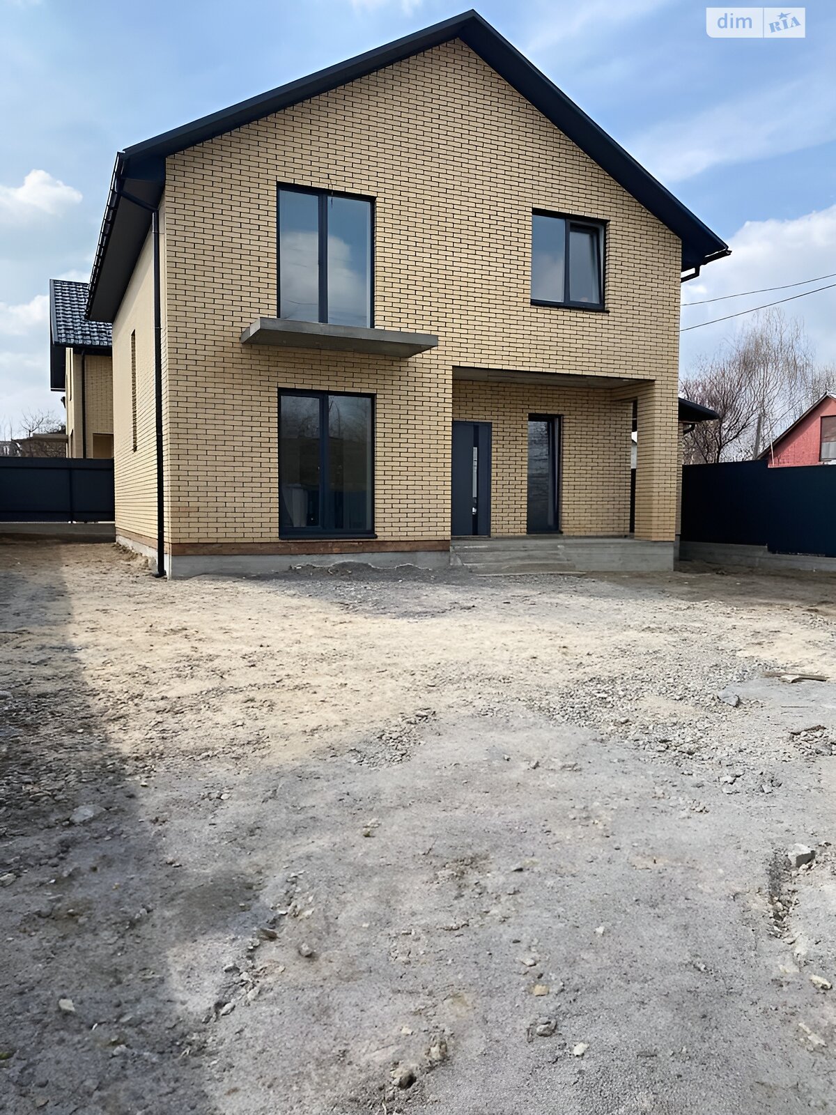 Обʼєкт нерухомості: 5 КІМ. БУДИНОК, ПЛОЩА - 128 м², ЦІНА - 115 000 $
 — HUBTRUST, Вінниця