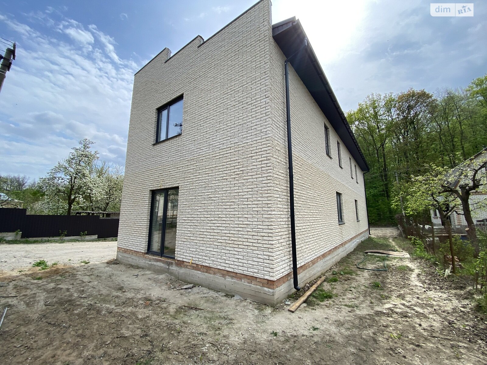 Обʼєкт нерухомості: 4 КІМ. БУДИНОК, ПЛОЩА - 108 м², ЦІНА - 70 000 $
 — HUBTRUST, Вінниця