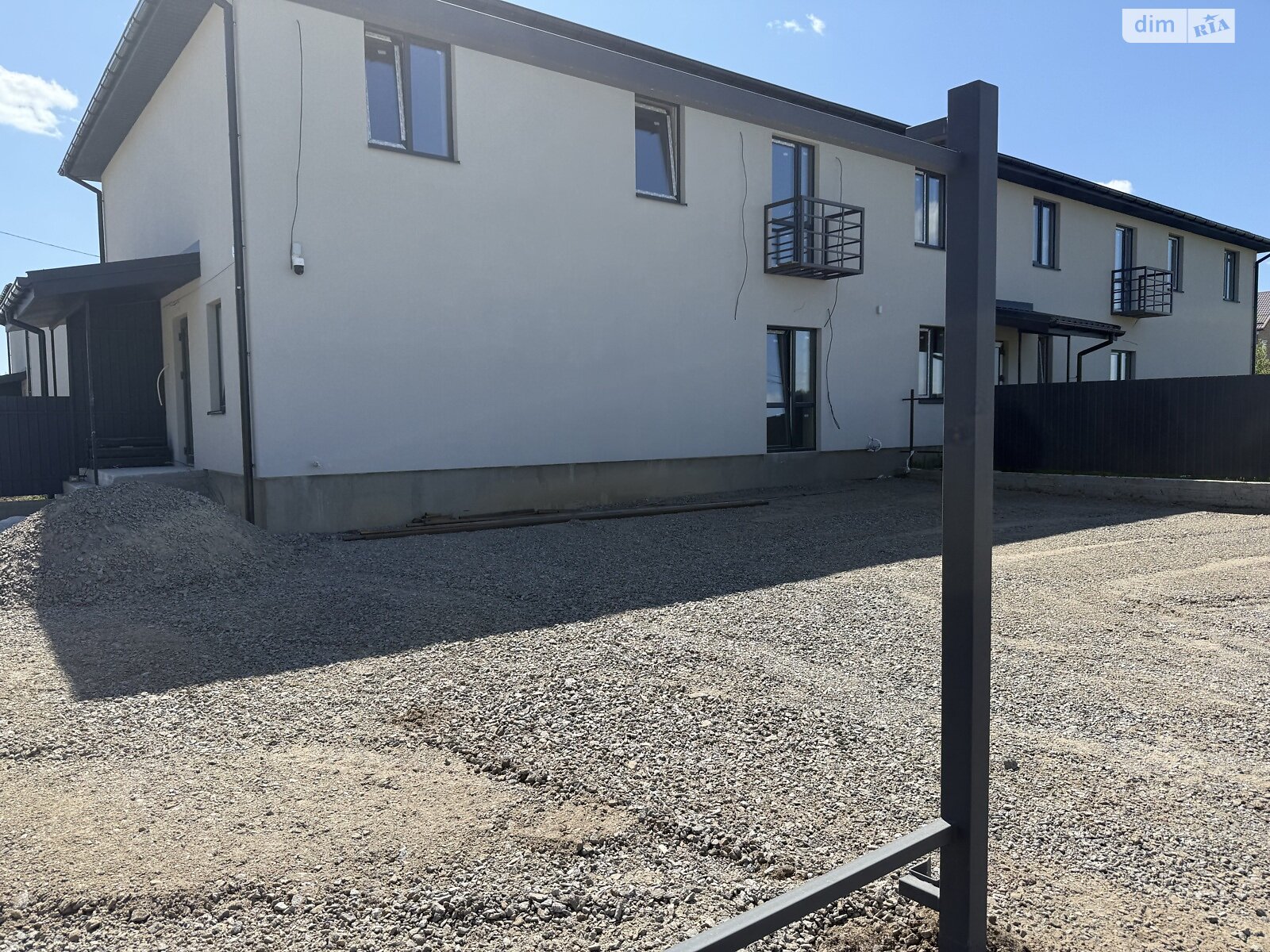 Обʼєкт нерухомості: 2 КІМ. ТАУНХАУС, ПЛОЩА - 90 м², ЦІНА - 54 000 $
 — HUBTRUST, Вінниця