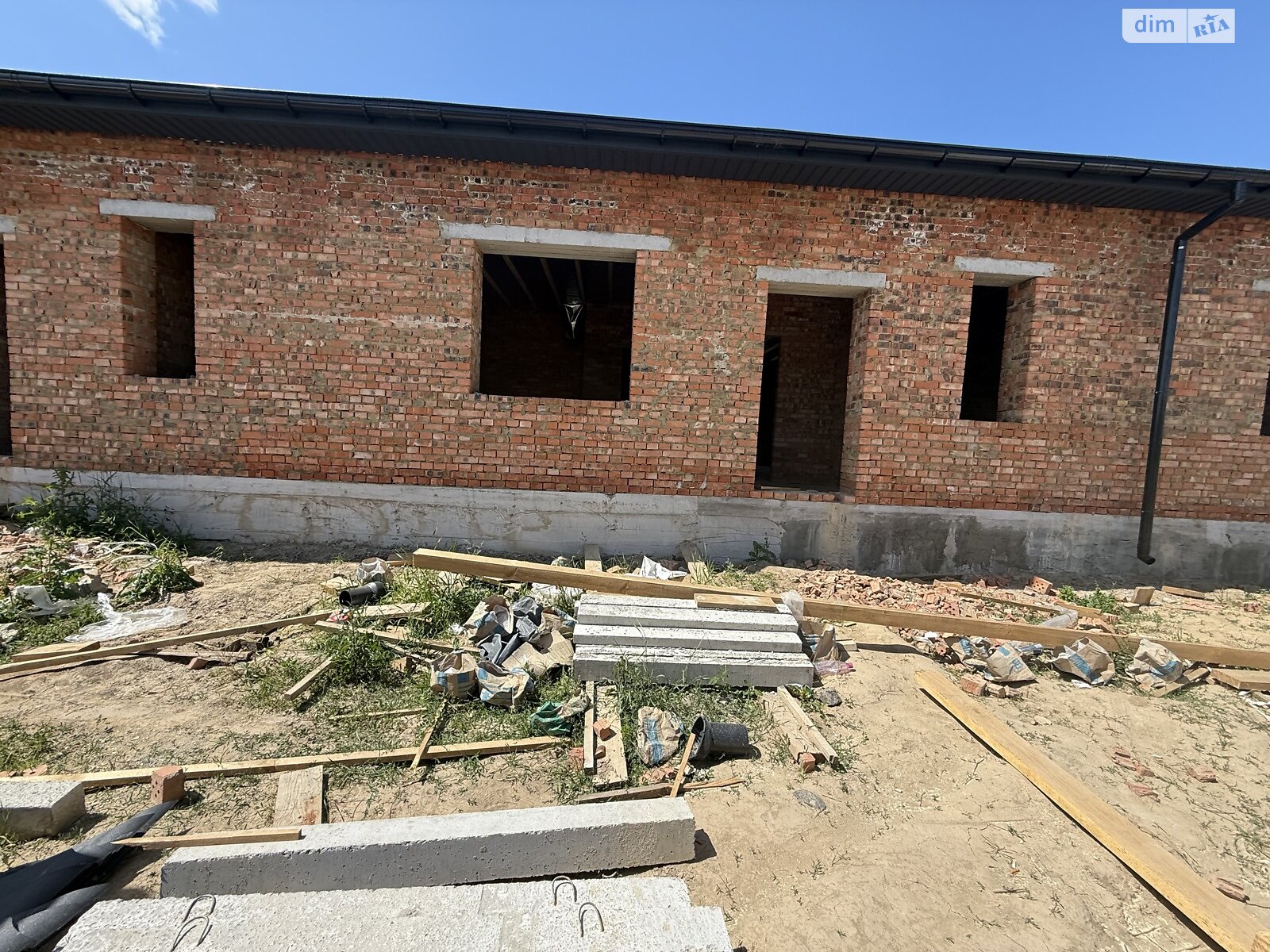 Обʼєкт нерухомості: 2 КІМ. ТАУНХАУС, ПЛОЩА - 70 м², ЦІНА - 53 000 $
, вул. 8 км Гніванського Шосе — HUBTRUST, Вінниця