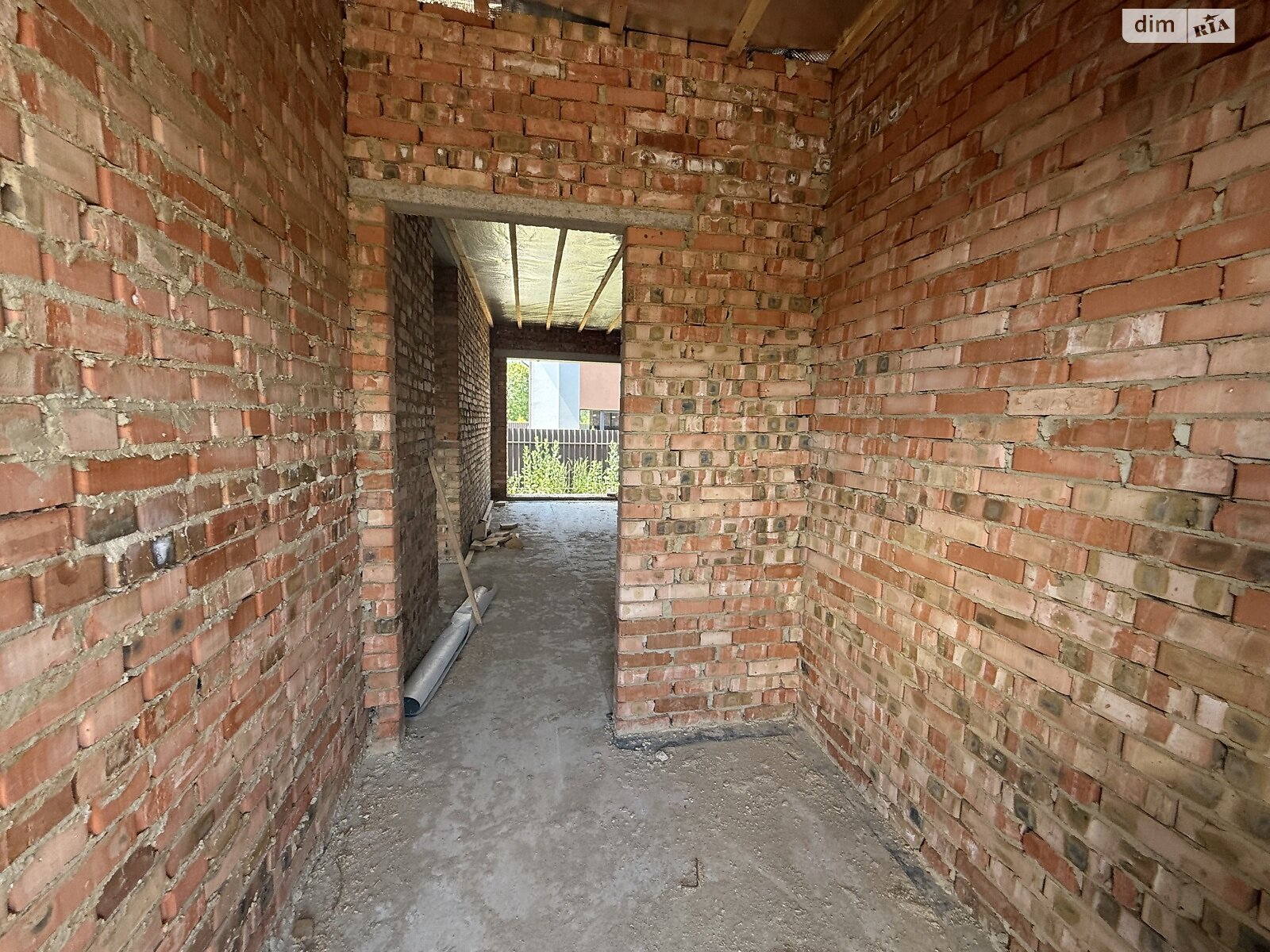 Обʼєкт нерухомості: 2 КІМ. ТАУНХАУС, ПЛОЩА - 70 м², ЦІНА - 53 000 $
, вул. 8 км Гніванського Шосе — HUBTRUST, Вінниця