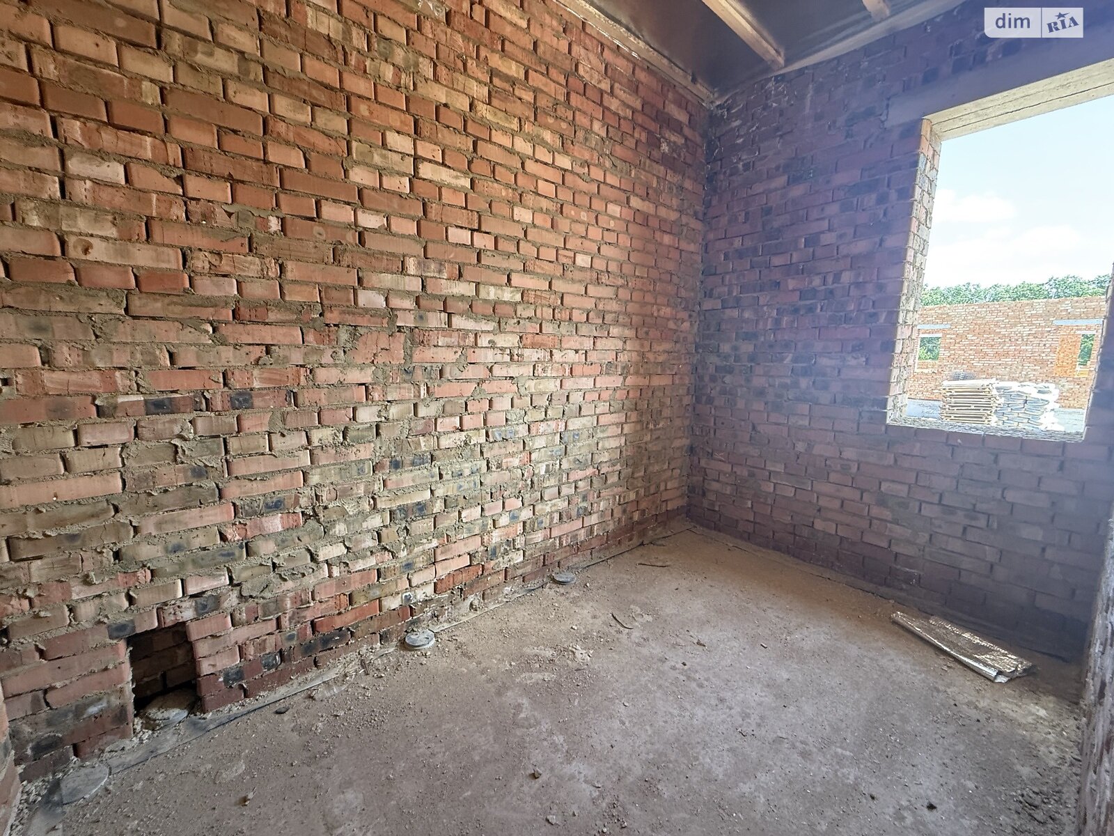 Обʼєкт нерухомості: 2 КІМ. ТАУНХАУС, ПЛОЩА - 70 м², ЦІНА - 53 000 $
, вул. 8 км Гніванського Шосе — HUBTRUST, Вінниця