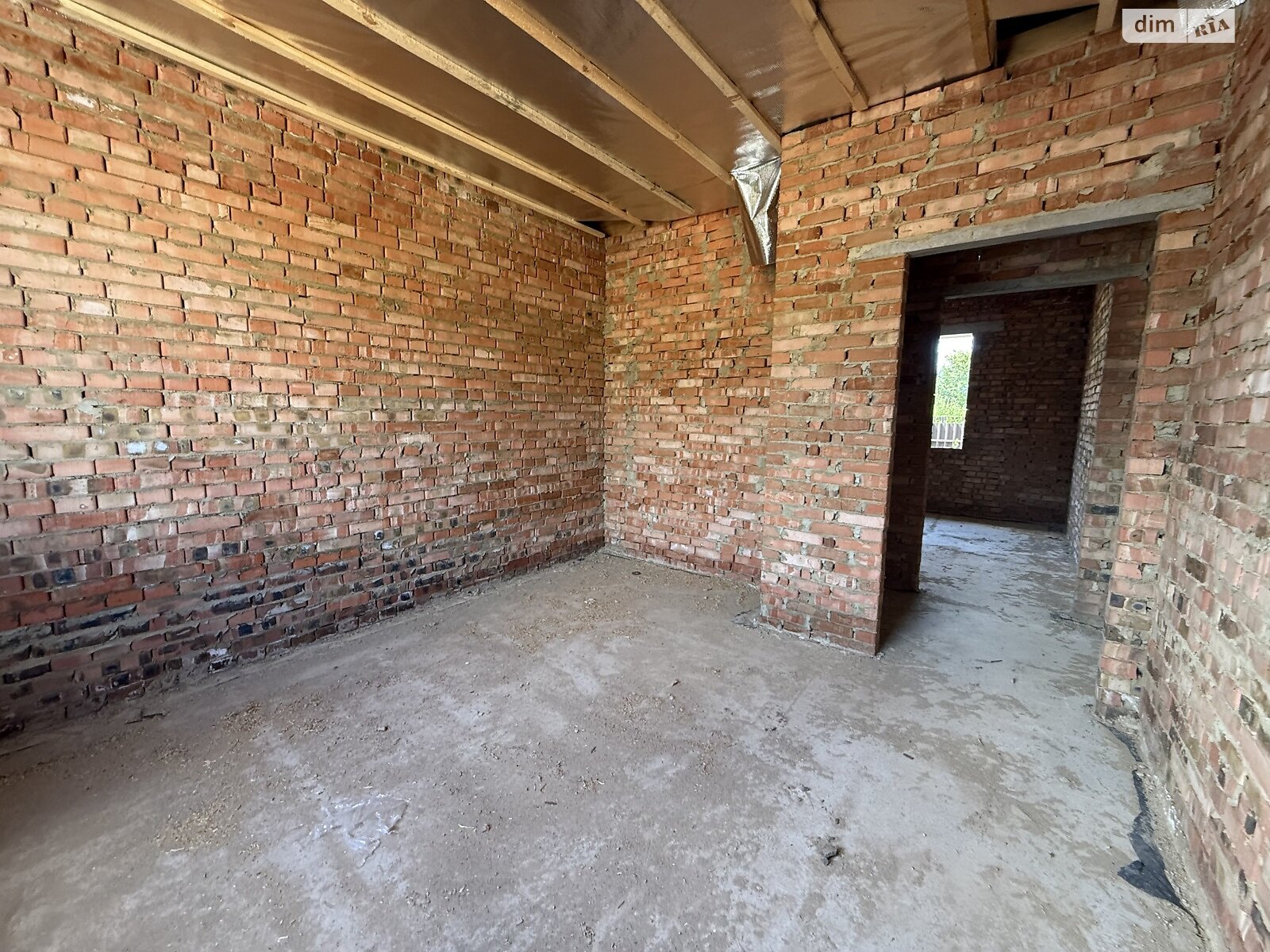 Обʼєкт нерухомості: 2 КІМ. ТАУНХАУС, ПЛОЩА - 70 м², ЦІНА - 53 000 $
, вул. 8 км Гніванського Шосе — HUBTRUST, Вінниця