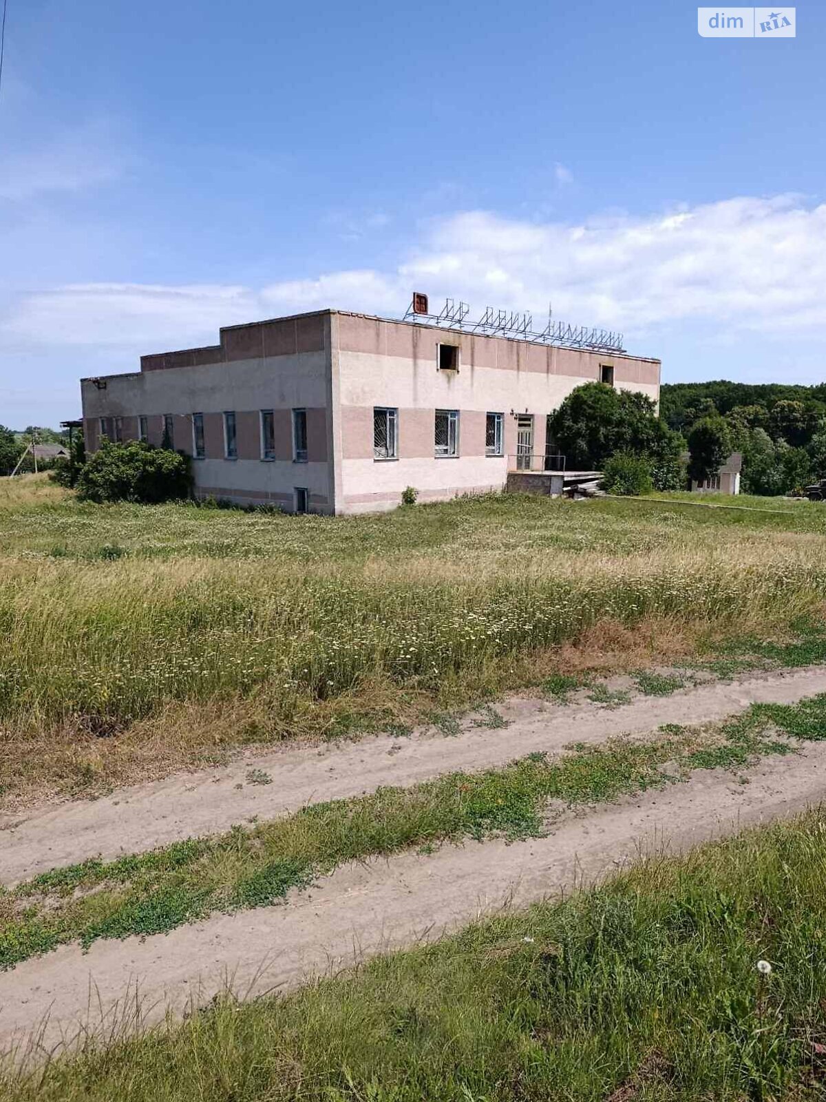Обʼєкт нерухомості: ПЛОЩА - 1444.8 м², ЦІНА - 600 000 $
 — HUBTRUST, Вінниця