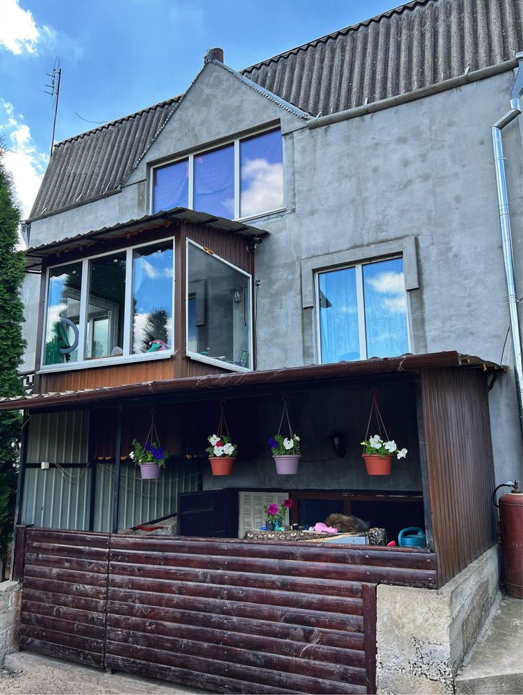 3 КІМ. БУДИНОК, ПЛОЩА - 115 м², ЦІНА - 885 $
